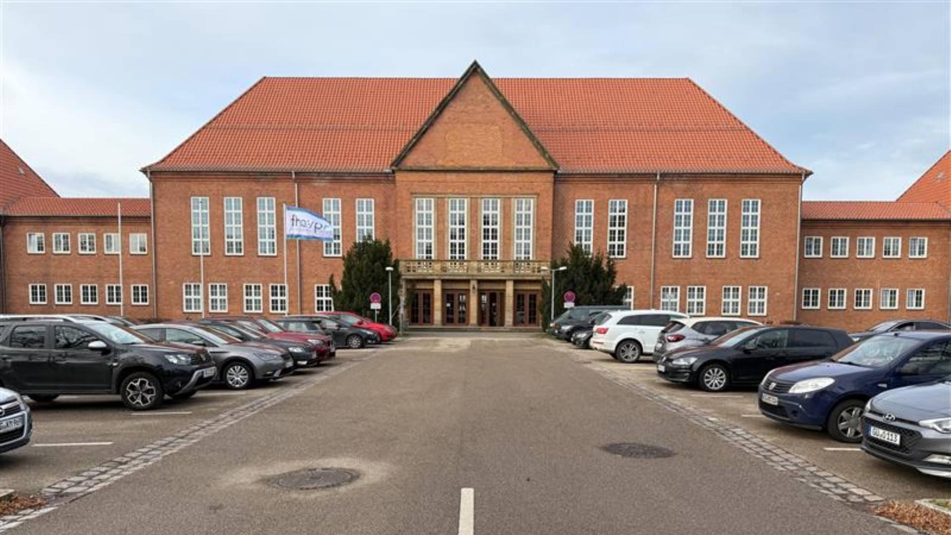 Güstrow: 251 angehende Polizisten leisten Diensteid