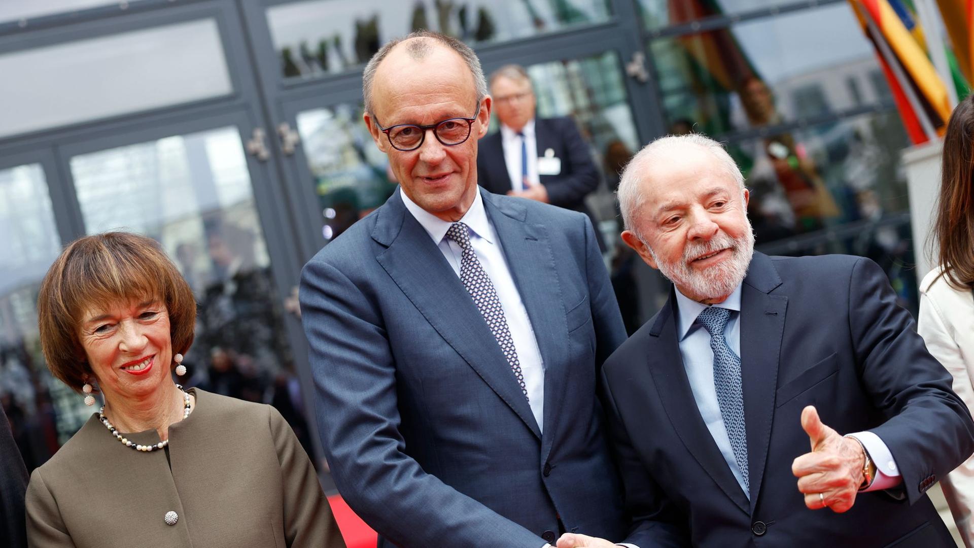 Bundeskanzler Merz empfängt den brasilianischen Präsidenten Lula in Hannover. | Michael Matthey/dpa