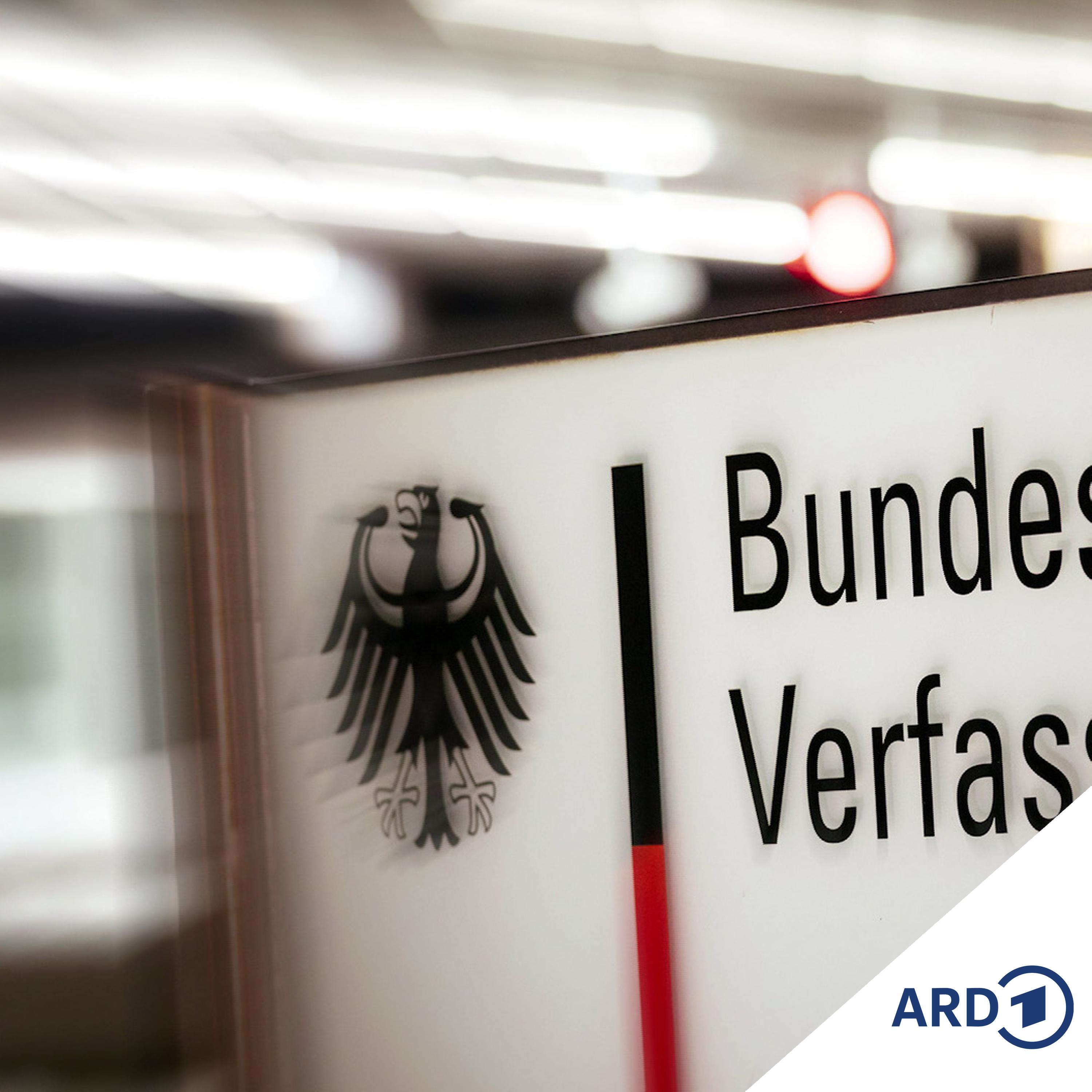 Zahl der Extremisten steigt deutlich an (mit Felix Dachsel)