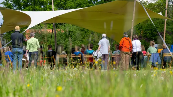 anhnger fr camping OnSite Dachzelt-Anhnger