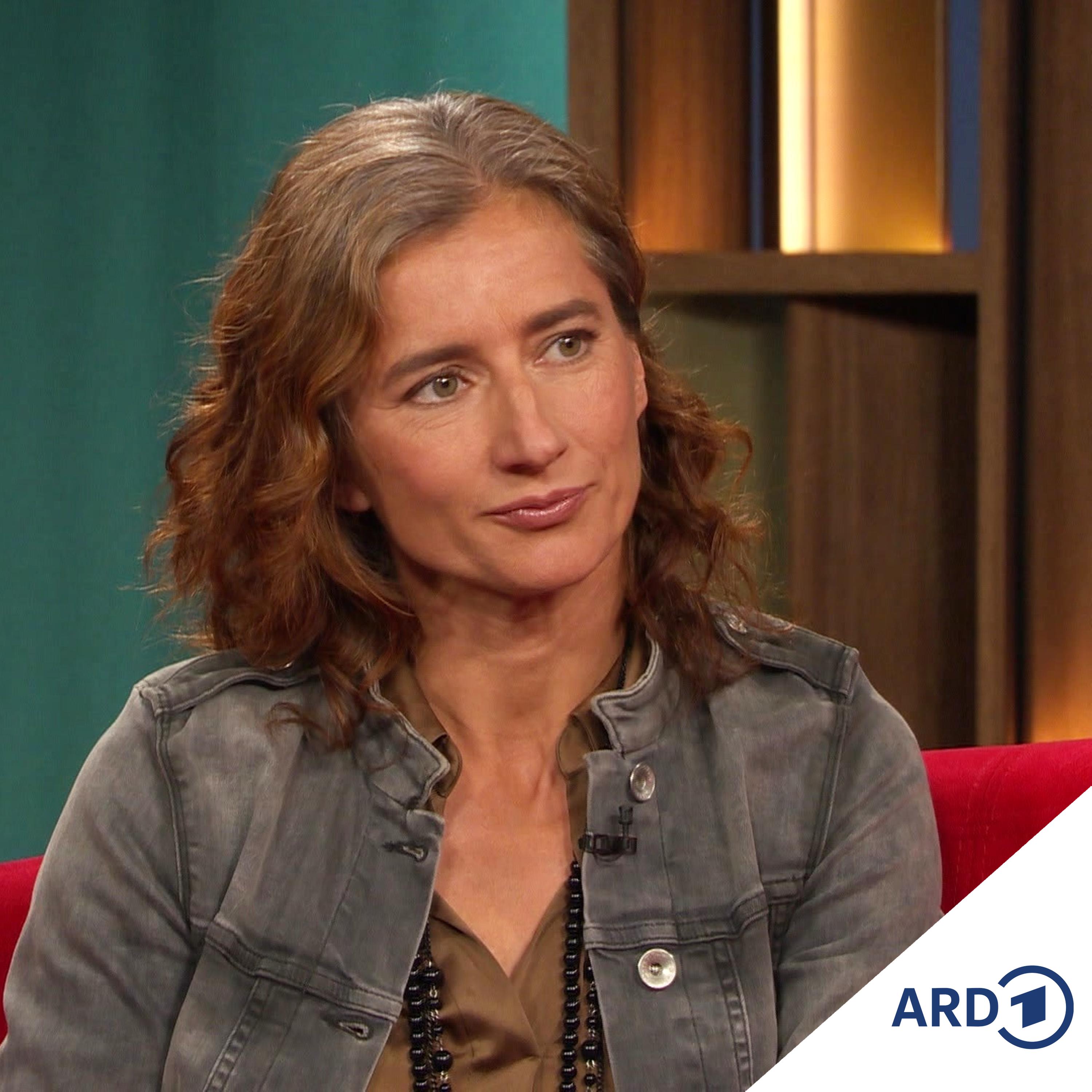 Aufgrund von ME/CFS wurde ihre Tochter zum Pflegefall: Elena Lierck