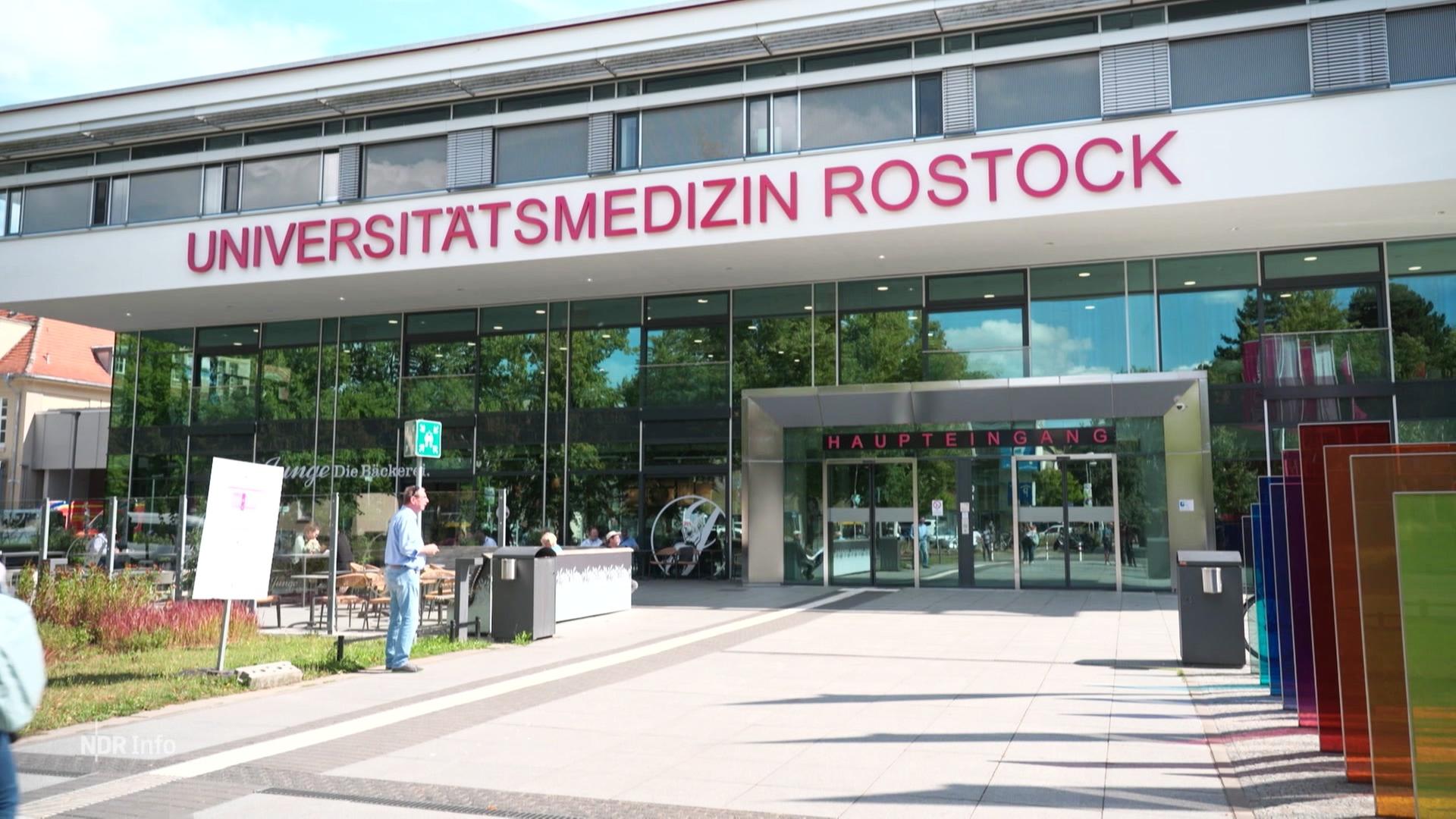 Rassismus-Vorwürfe: Mehrere Anzeigen gegen Rostocker Oberarzt