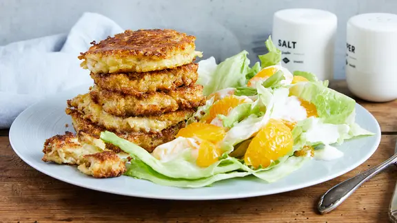 Haferflocken-Kse-Frikadellen mit Salat