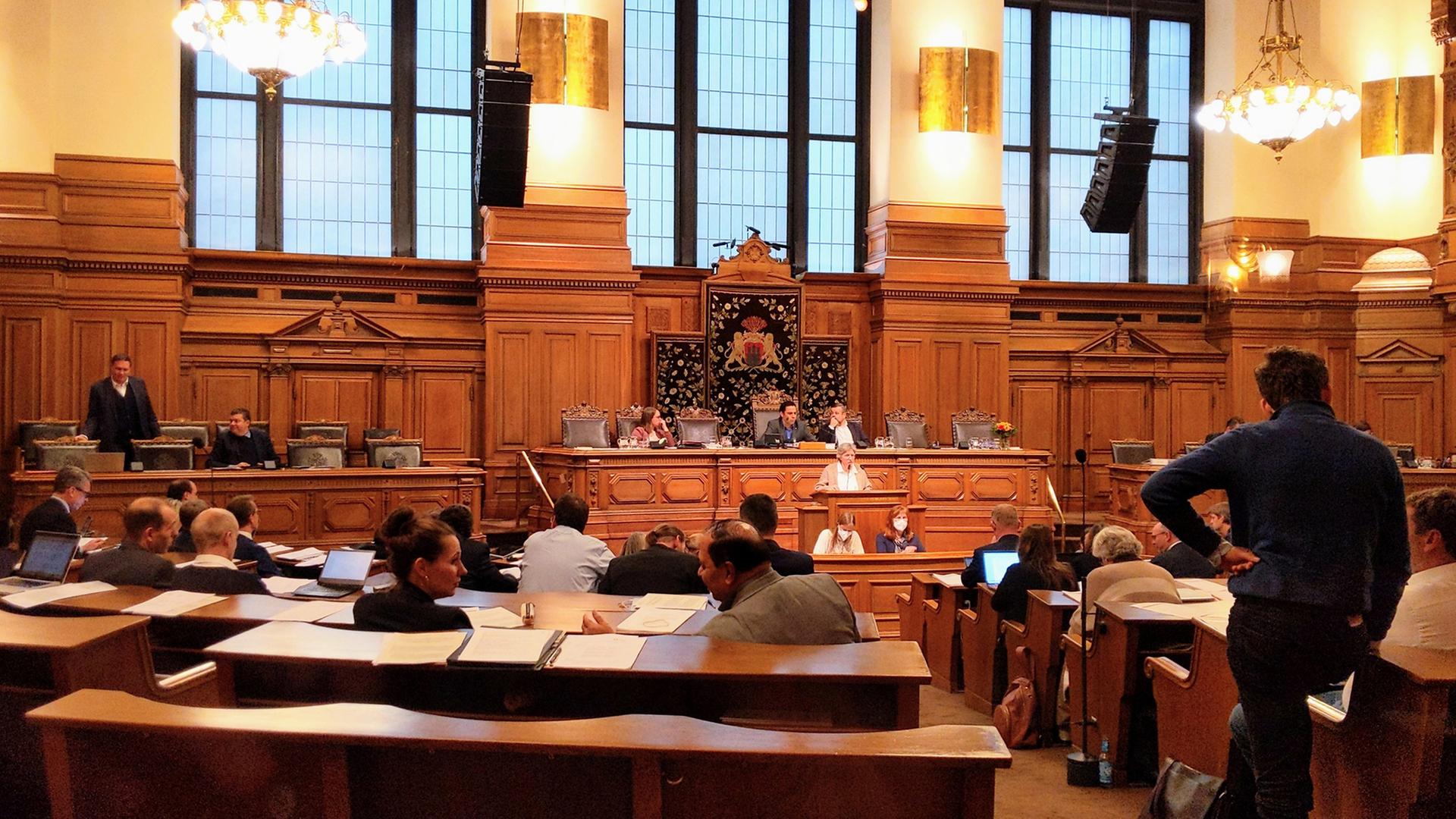 Bürgerschaft debattiert über Sparpläne und Smart Glasses