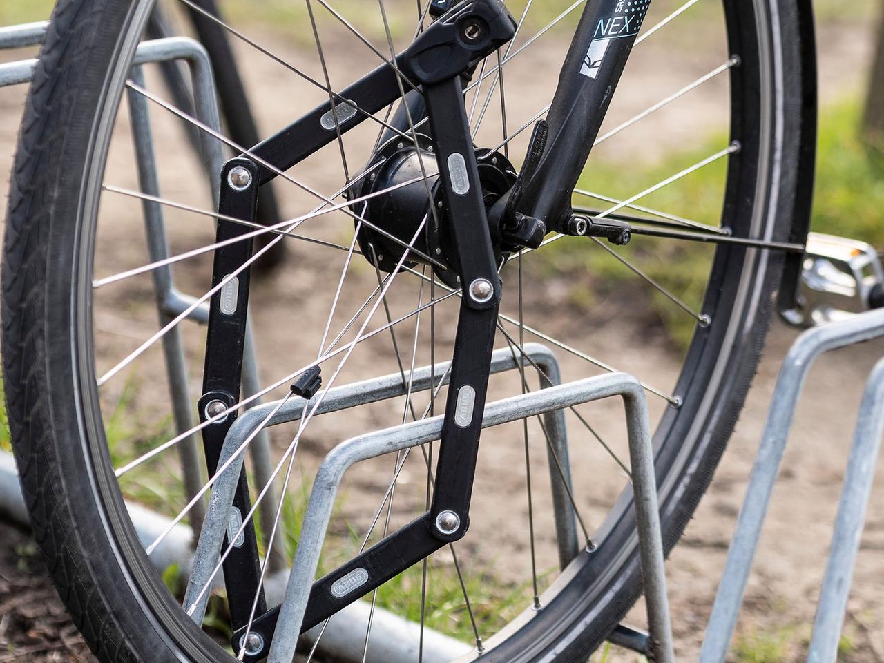 fahrradhelm mit radio Recall S2+ Fahrradsprechanlage, Bluetooth 5.1, Helm, Kommunikation, Sprech-Headset, 6 Fahrer, 1000 m Reichweite, FM-Radio, Musikteilung, Sprach-Chat, Gruppenreiten Elektronik & Foto Gazelle HeavyDutyNL 7-Gang Damenrad Modell:Lyon Yamaha (PW-SE)