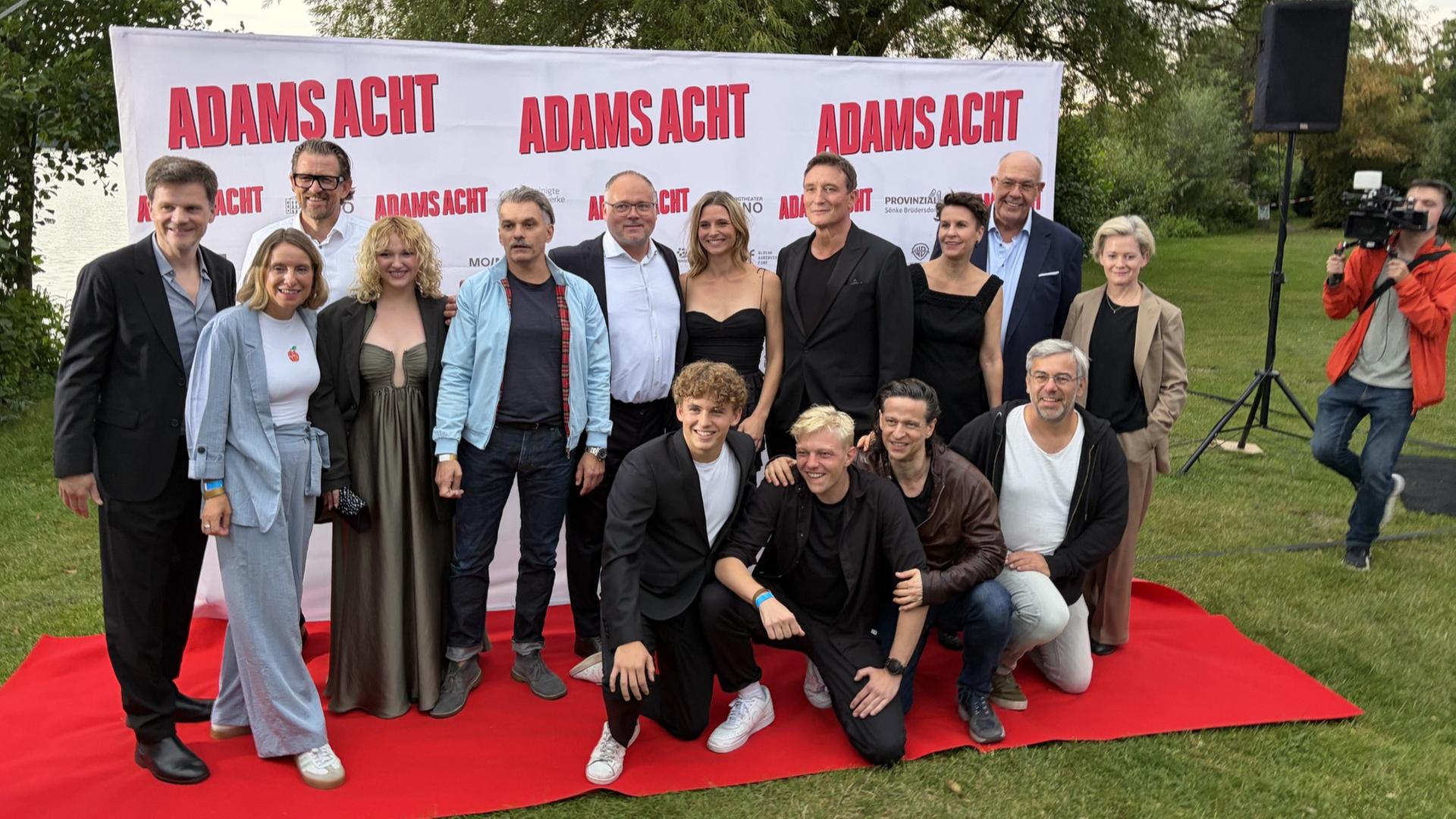 Ratzeburg im Kino-Fieber: "Adams Acht" feiert Weltpremiere am Küchensee