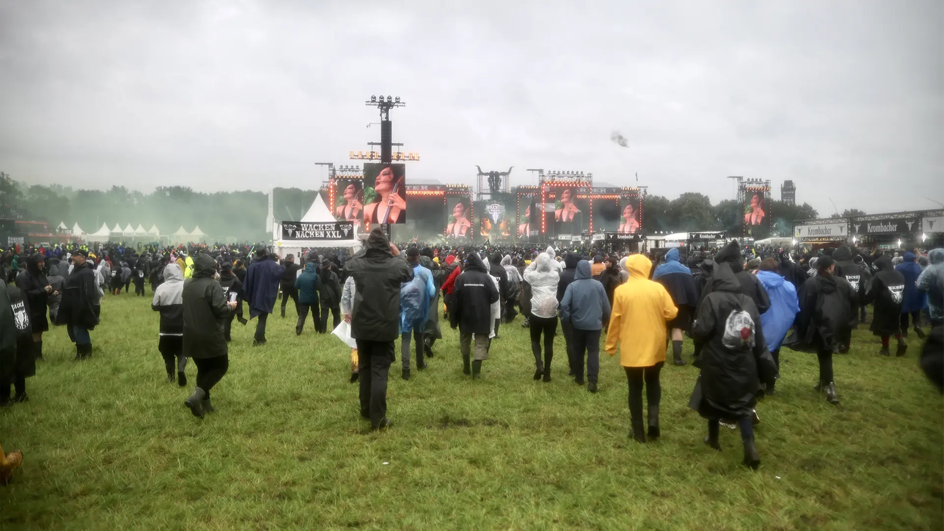 Wacken 2025 läuft: Holy Ground ist erstürmt - Rückkehr des Schlamms