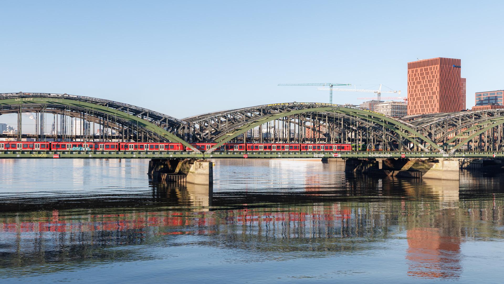 Hamburg bekommt neue Bahnbrücken über die Norderelbe
