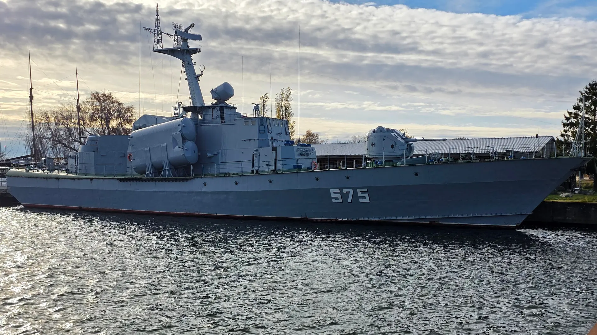 Ehemaliges Raketenschiff aus Peenemünde: "Hans Beimler" wird repariert