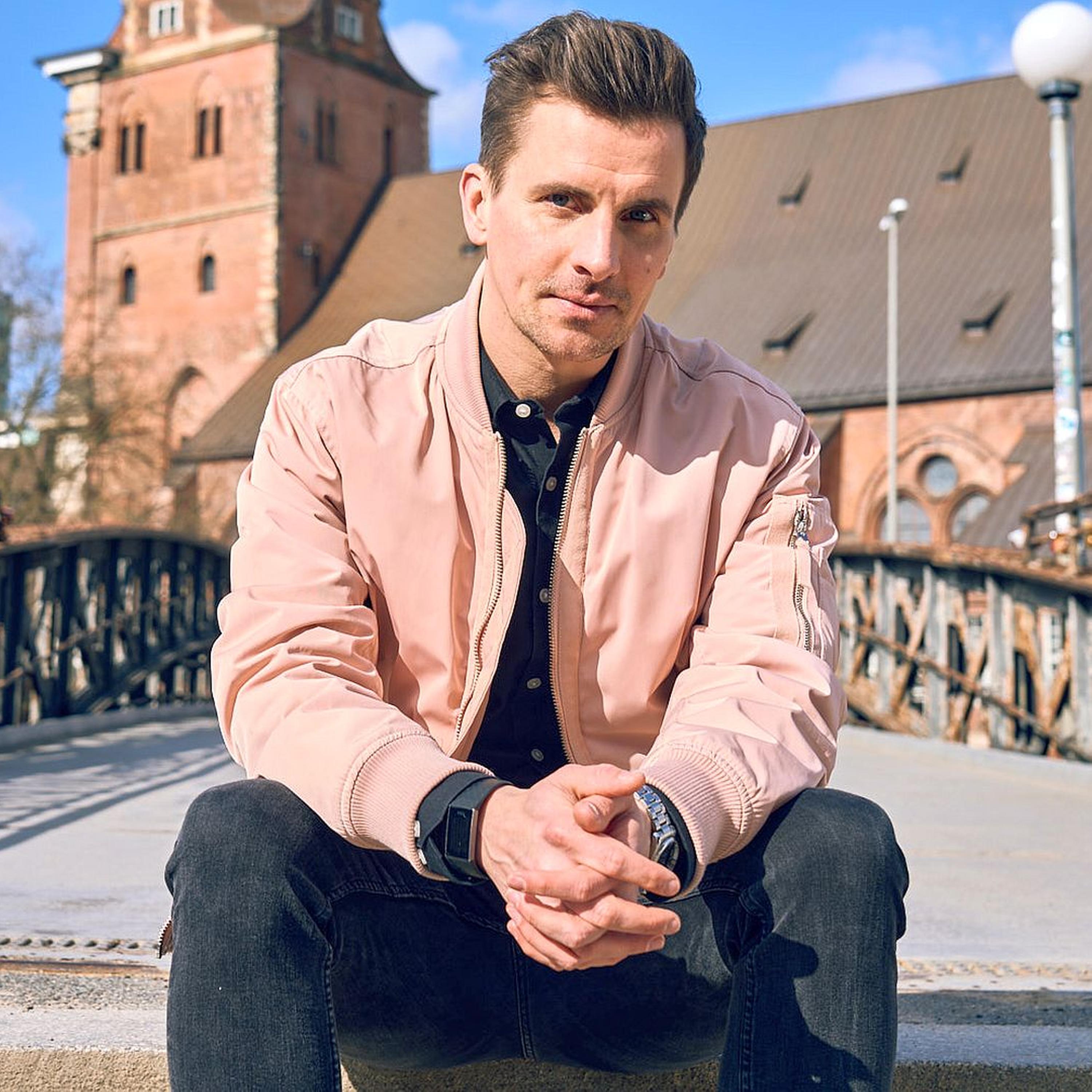 Gott und die Welt mit Julian Sengelmann episode artwork
