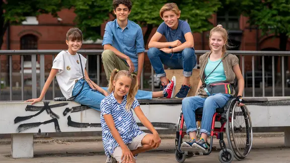 Die elfte Generation der Pfefferkörner: Lou, Tarun, Jonny, Pippa und Clarissa (vorne)