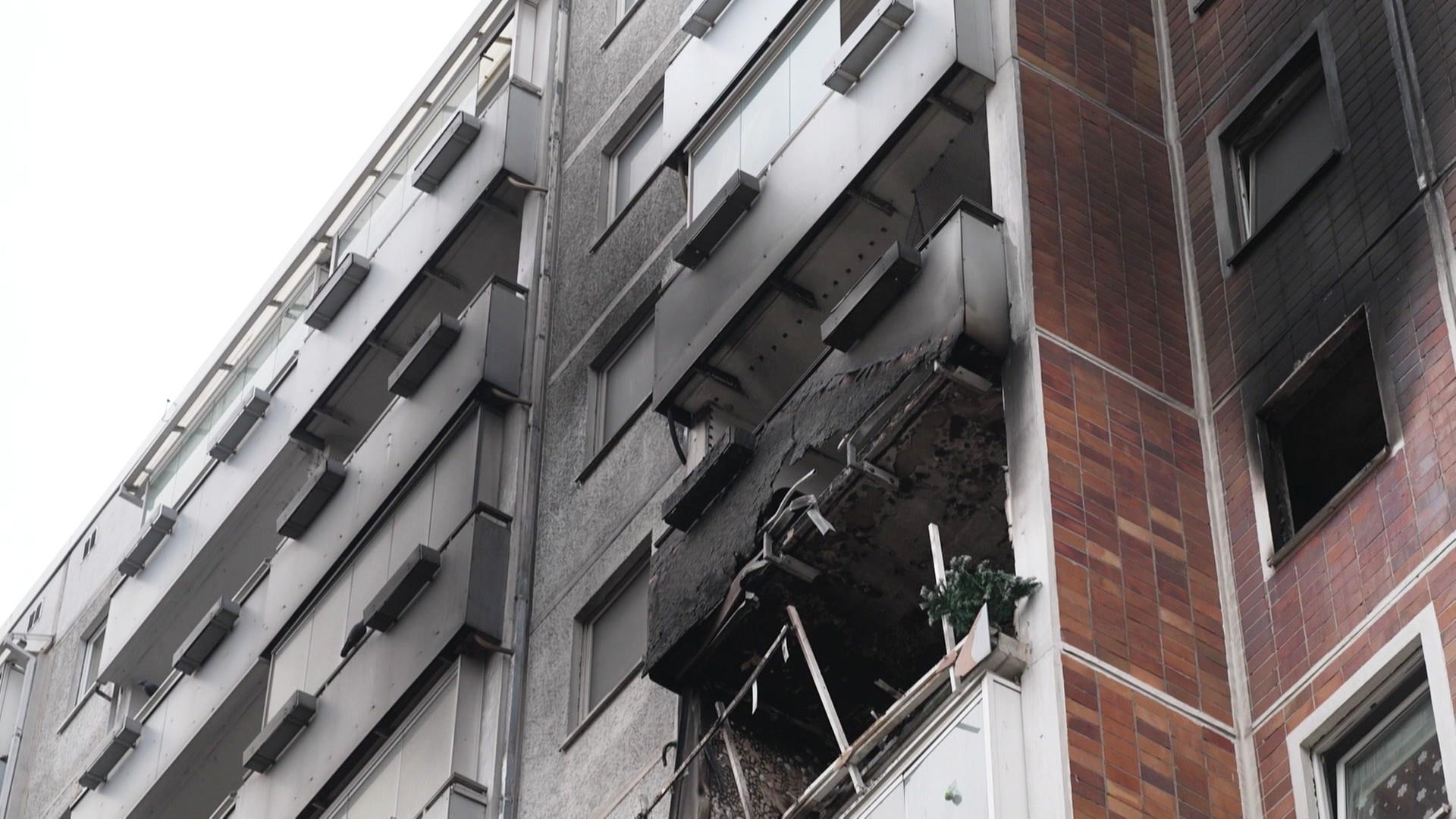 Rostocker Sonnenblumenhaus: Mieter können nach Feuer in ihre Wohnungen