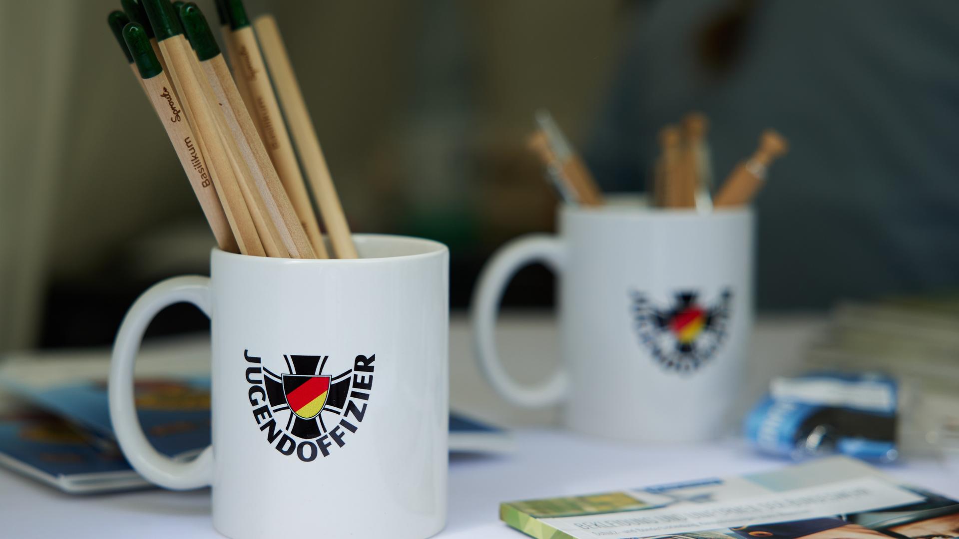 Bundeswehrbesuche an Hamburgs Schulen erhalten rechtlichen Rahmen