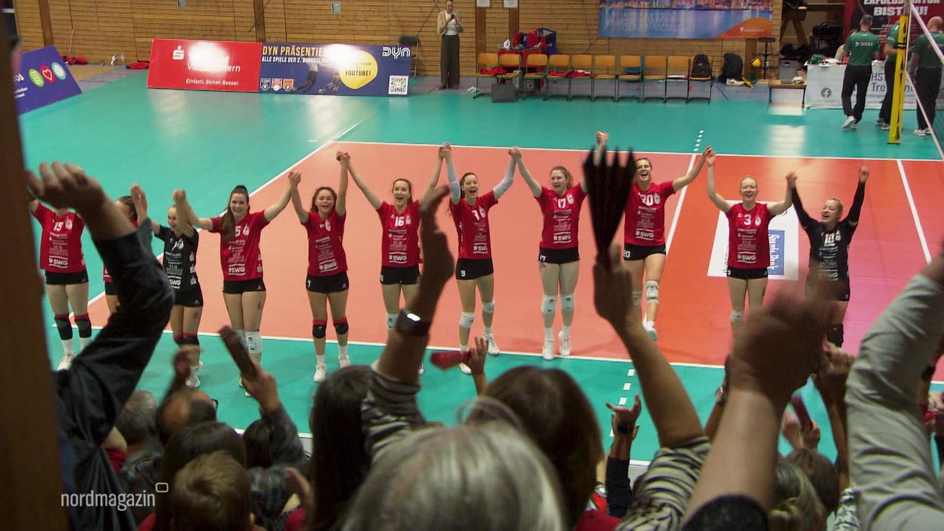 Volleyball: Stralsund schlägt Hamburg im DVV-Pokal
