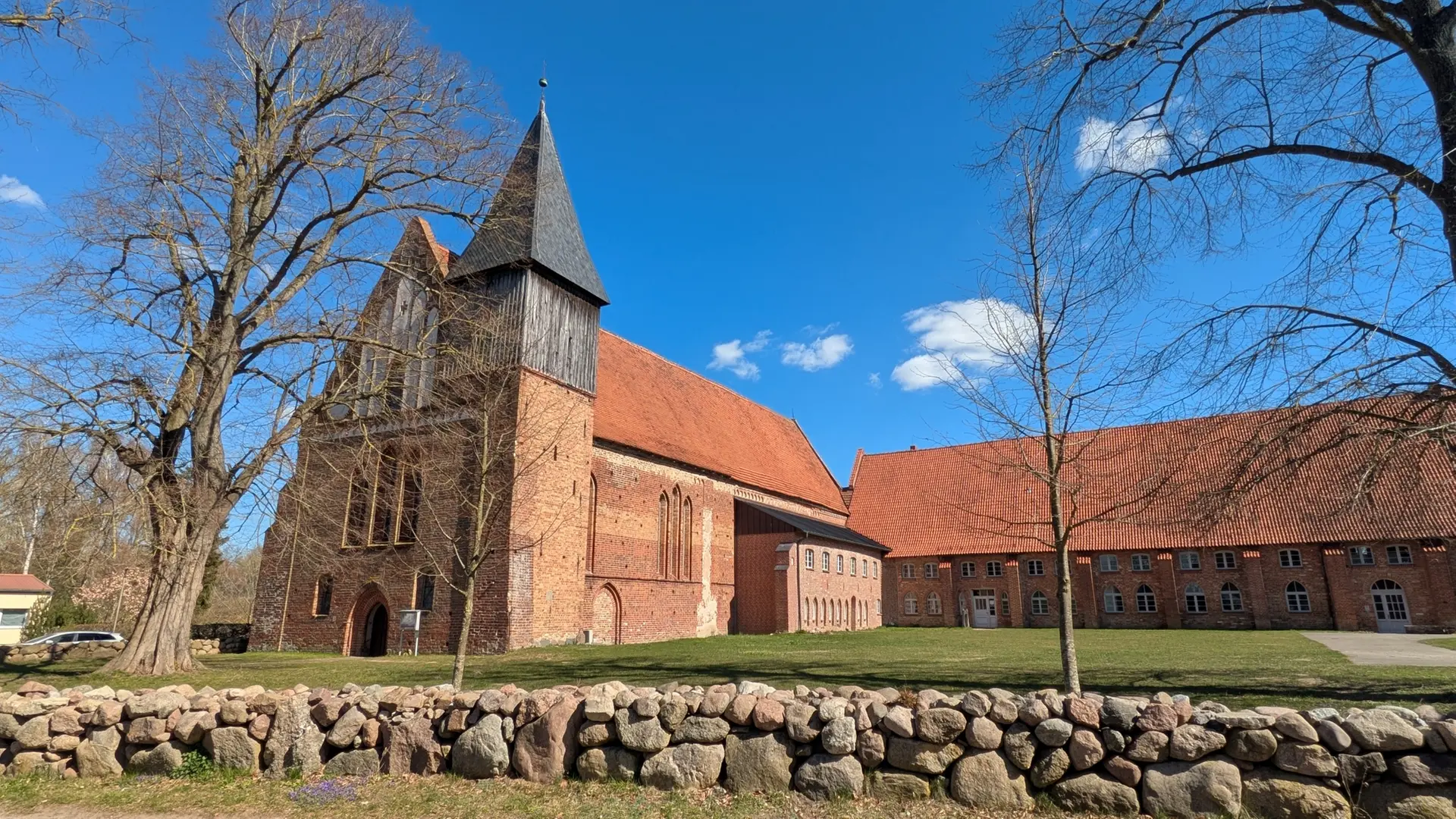 Tag der offenen Klosterstätten: Neues Leben in alten Mauern