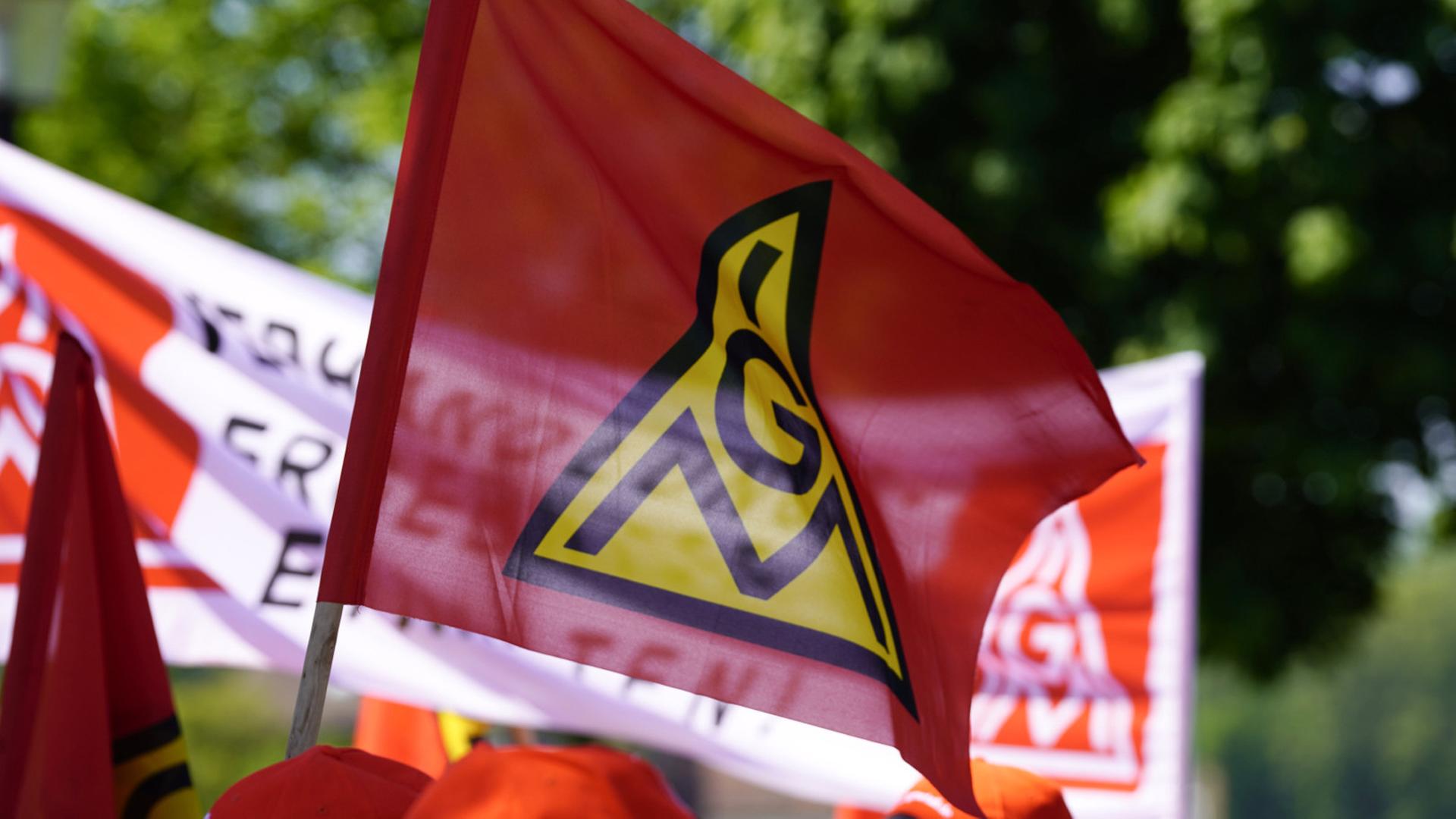 Schwerin: Produktionsaus für Unirota Maplan Schwerin GmbH