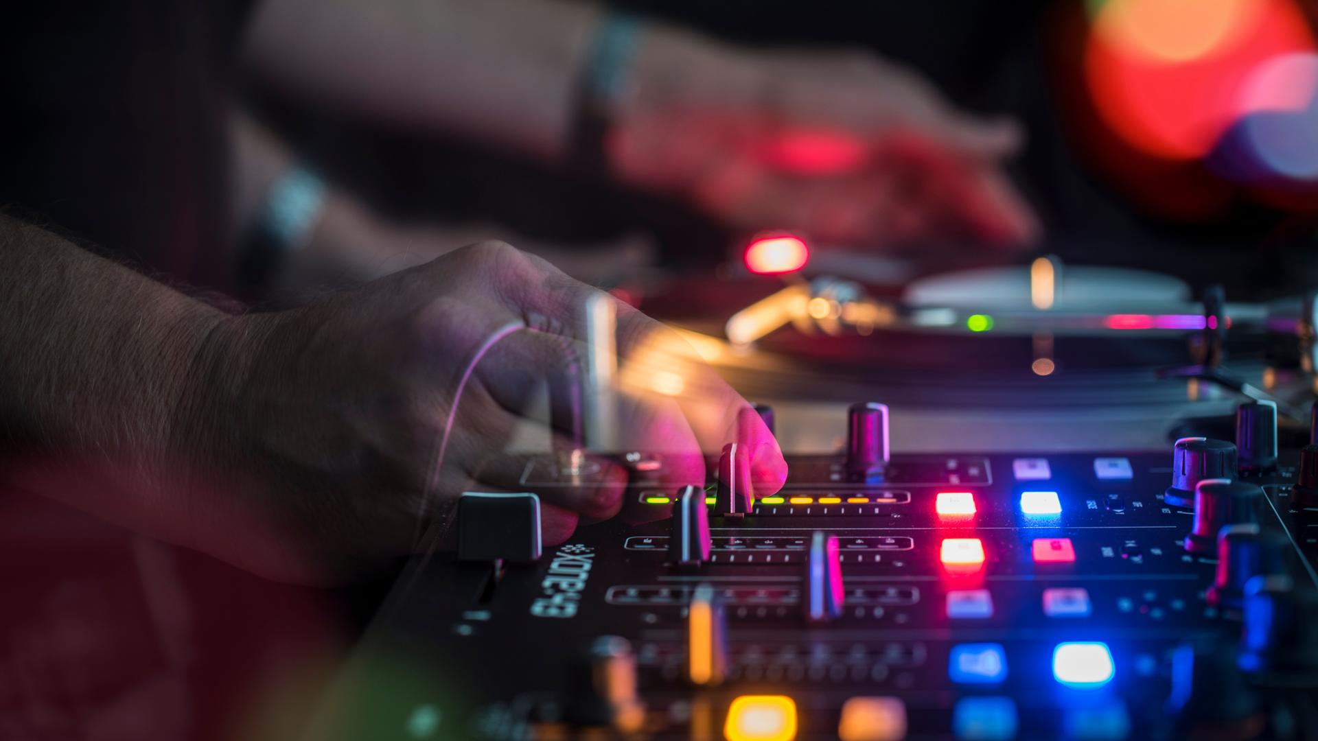 Premiere in Rostock: Inklusive "Party für Alle"