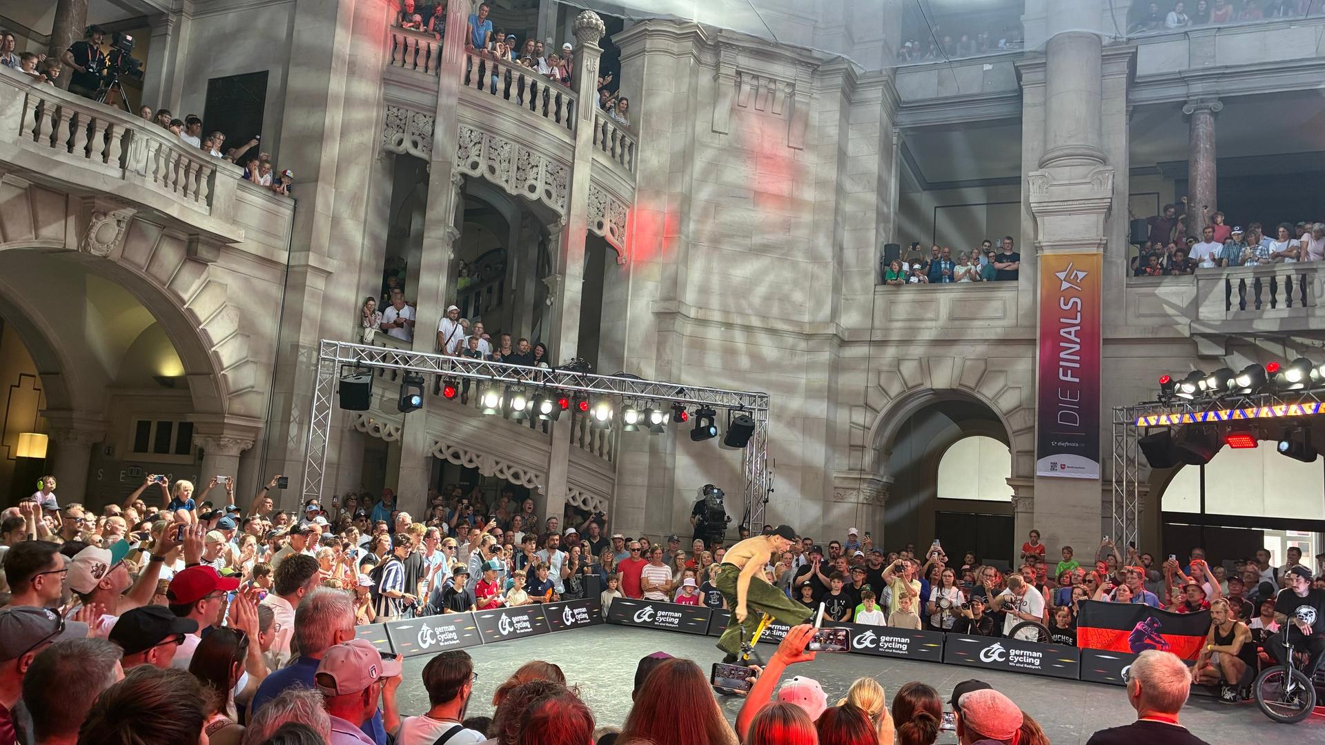 Das Neue Rathaus in Hannover ist bei den Finals 2026 gut gefüllt. | NDR, Annika Fallak