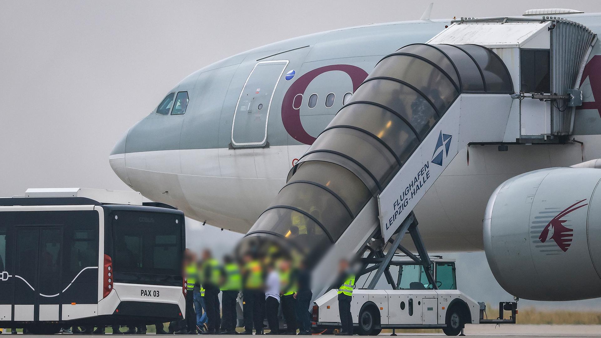 Flüchtlingsrat kritisiert Abschiebeflug nach Afghanistan