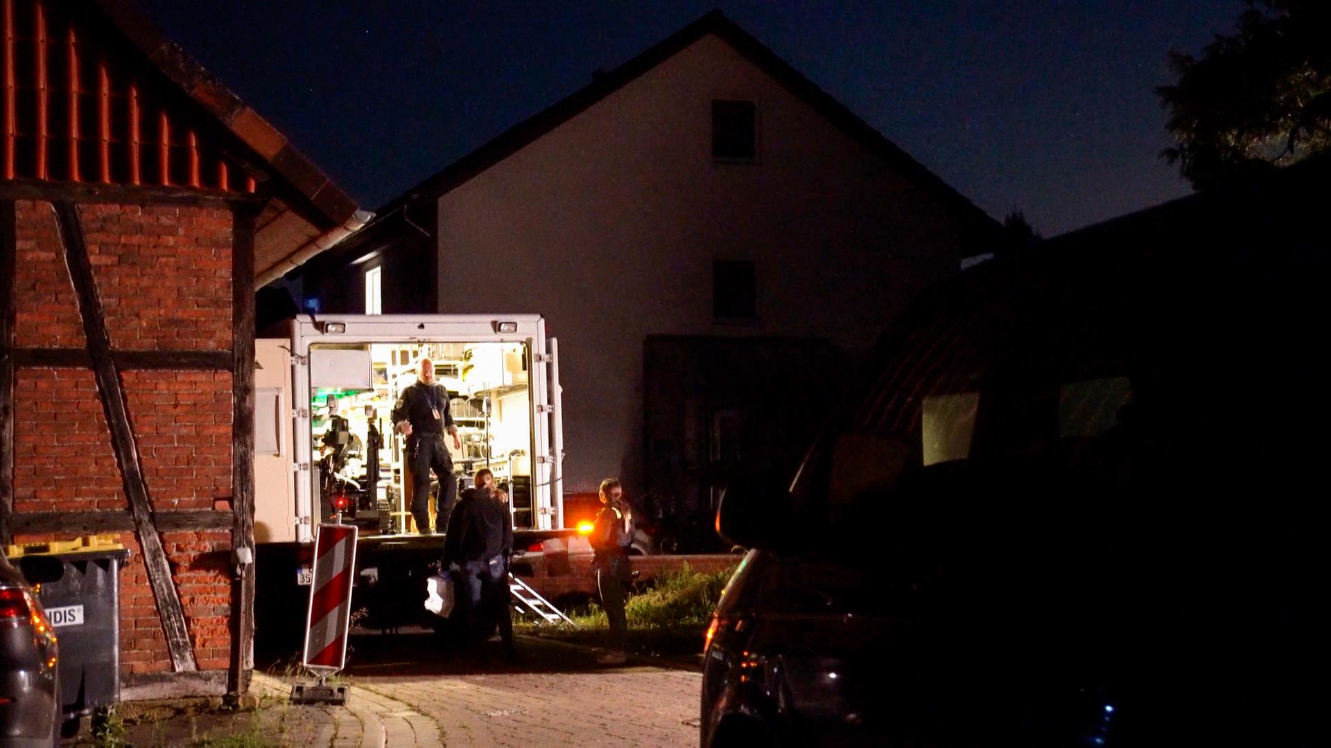 Landkreis Hildesheim: Sprengsatz an Auto entschärft