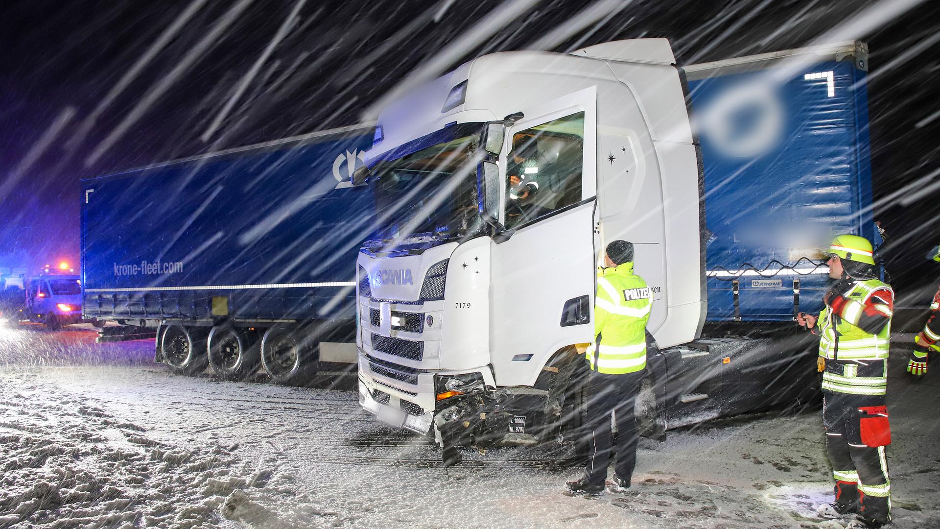 Ohne Winterreifen bei Schnee und Glätte unterwegs: Und dann?