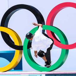 Ein Skater bei den Olympischen Spielen 2024 in Paris