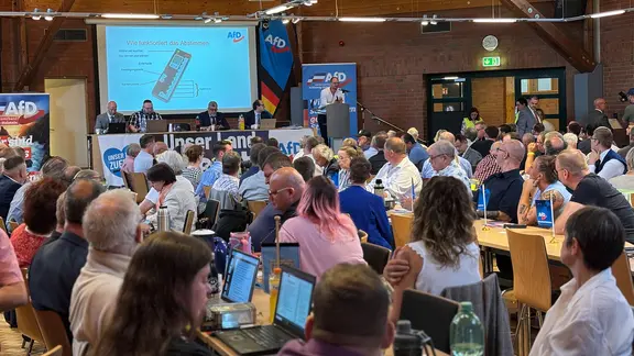 AfD Landesparteitag in Henstedt-Ulzburg.