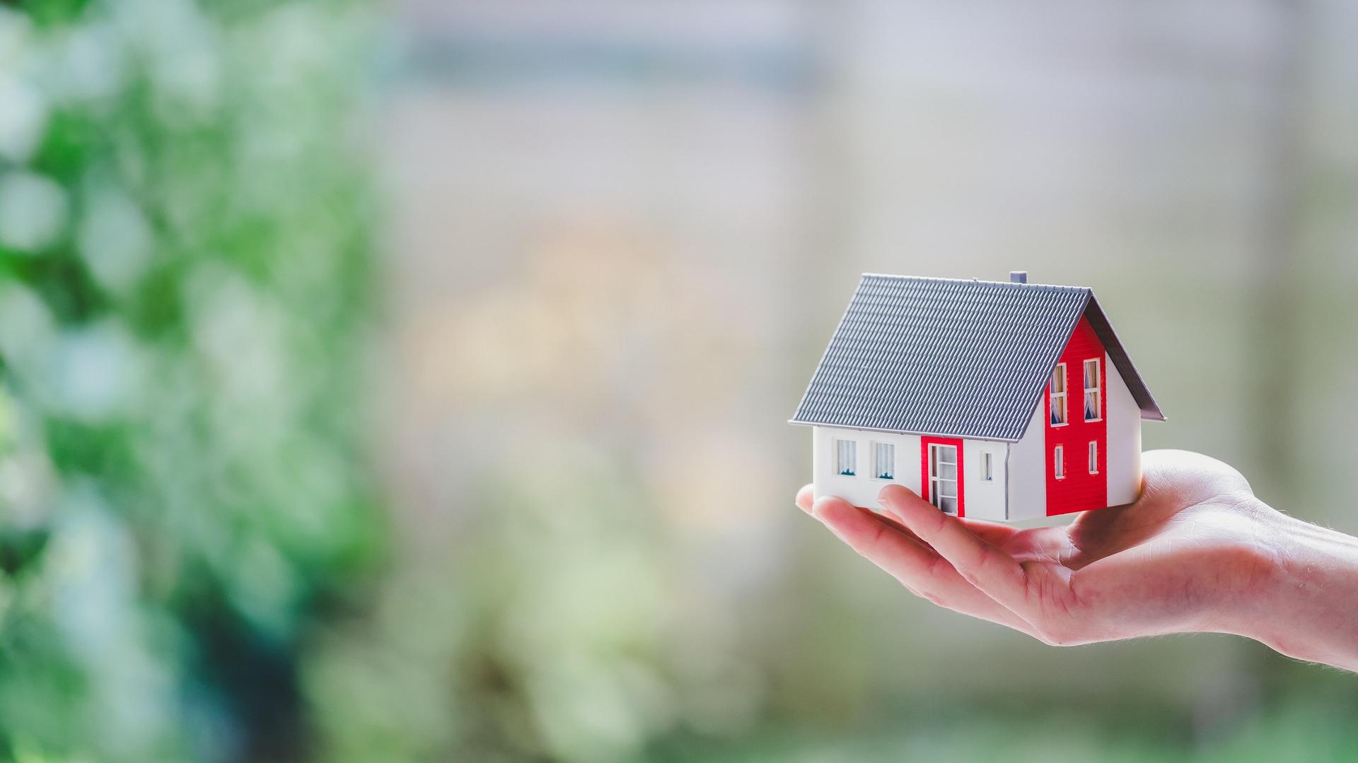 Kosten für Hauskauf: Woran das Eigenheim häufig scheitert