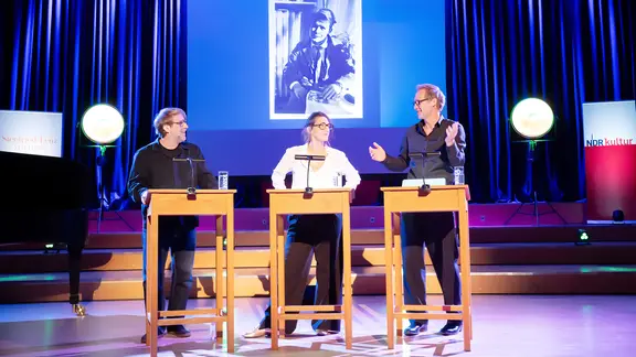 Bjarne Mädel (από αριστερά), Catrin Striebeck και Stephan Kampwirth στο matinee του Lenz