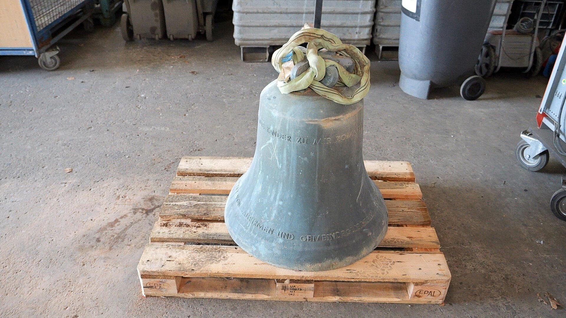 Die gestohlene Glocke einer Bremer Kirchengemeinde | picture alliance / dpa | Jörn Hünecke