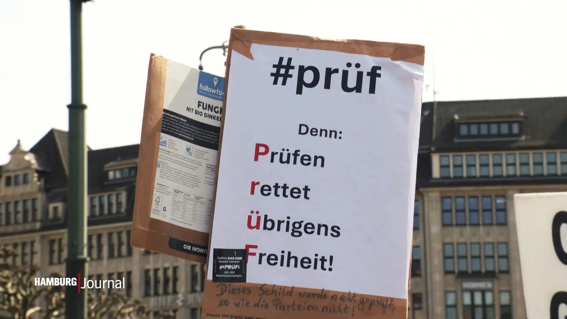 Tausende bei der PRÜF-Demo in Hamburg