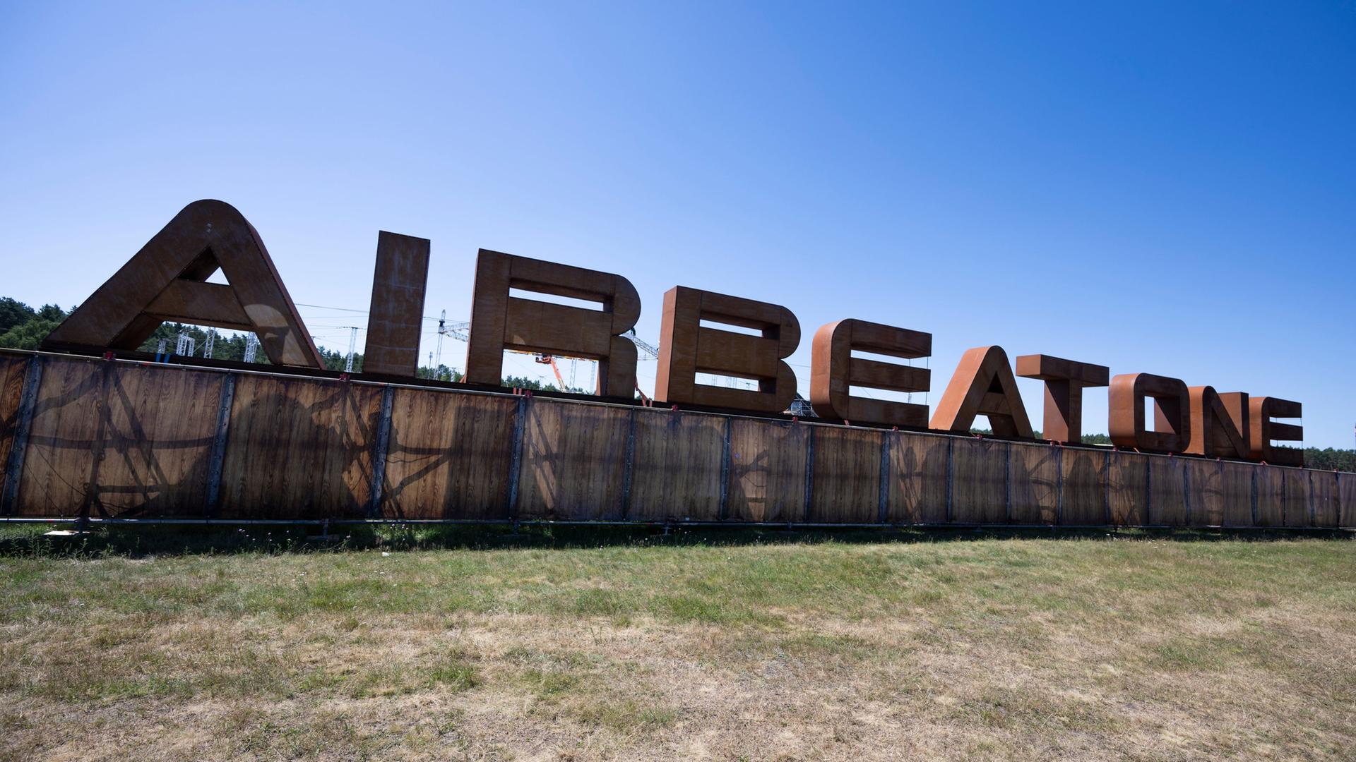 Airbeat One streicht nach Vorwürfen zwei DJs aus Line-up