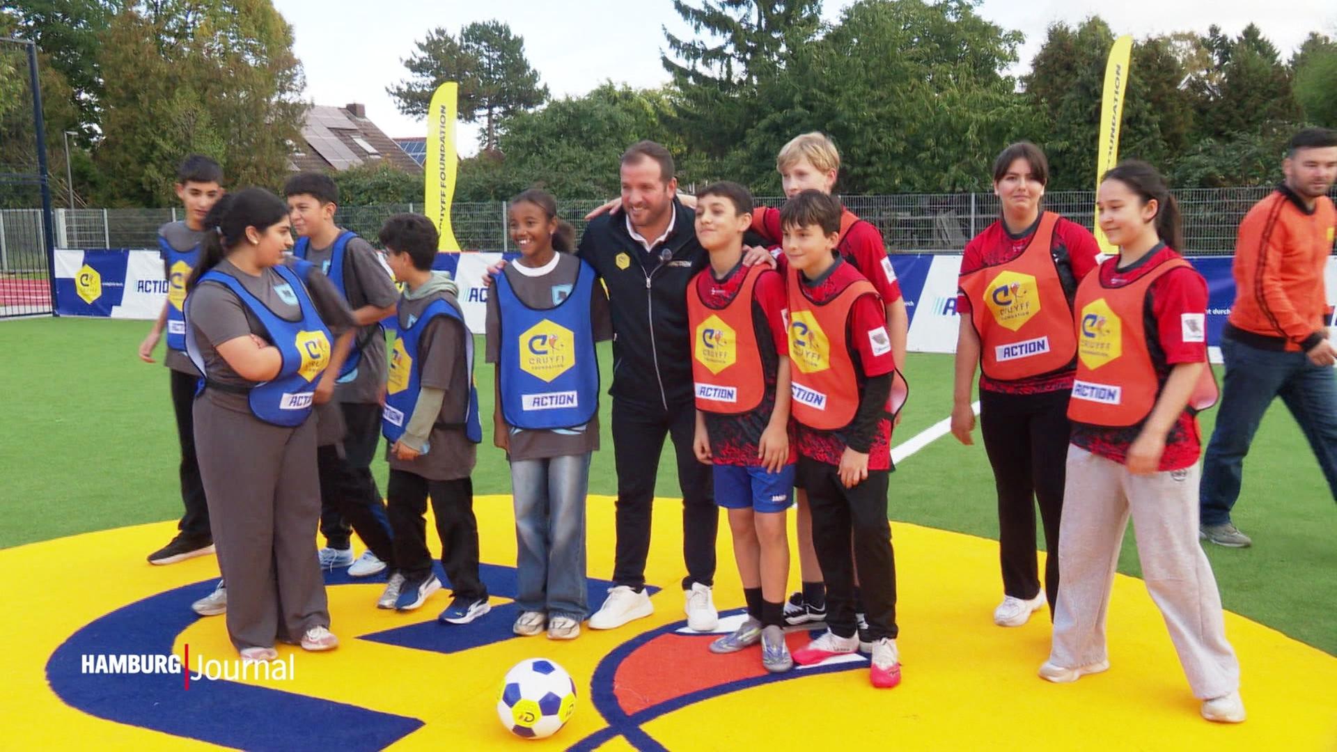 Deutschlands erster Cruyff Court in Hamburg-Wilhelmsburg eröffnet