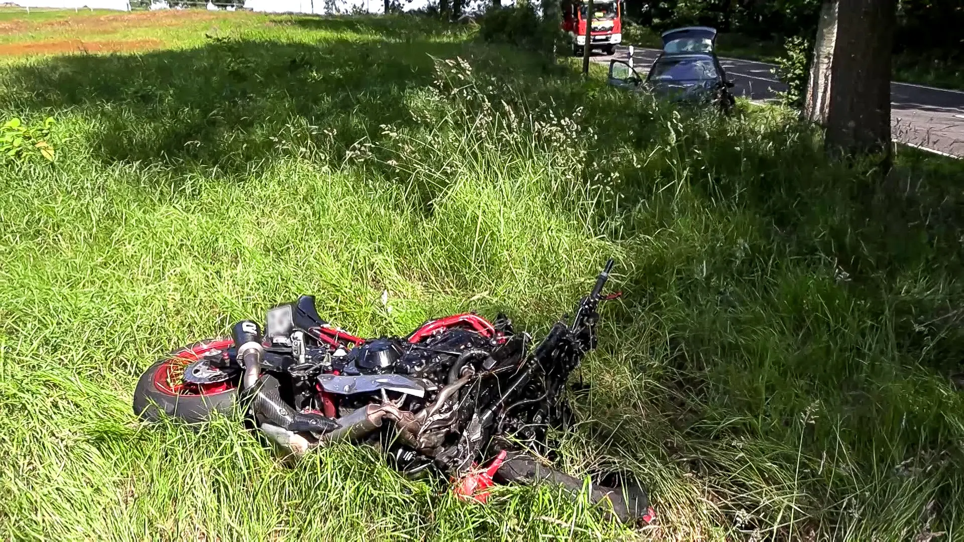 Luxus Motorrad Unfall A49 Bilder