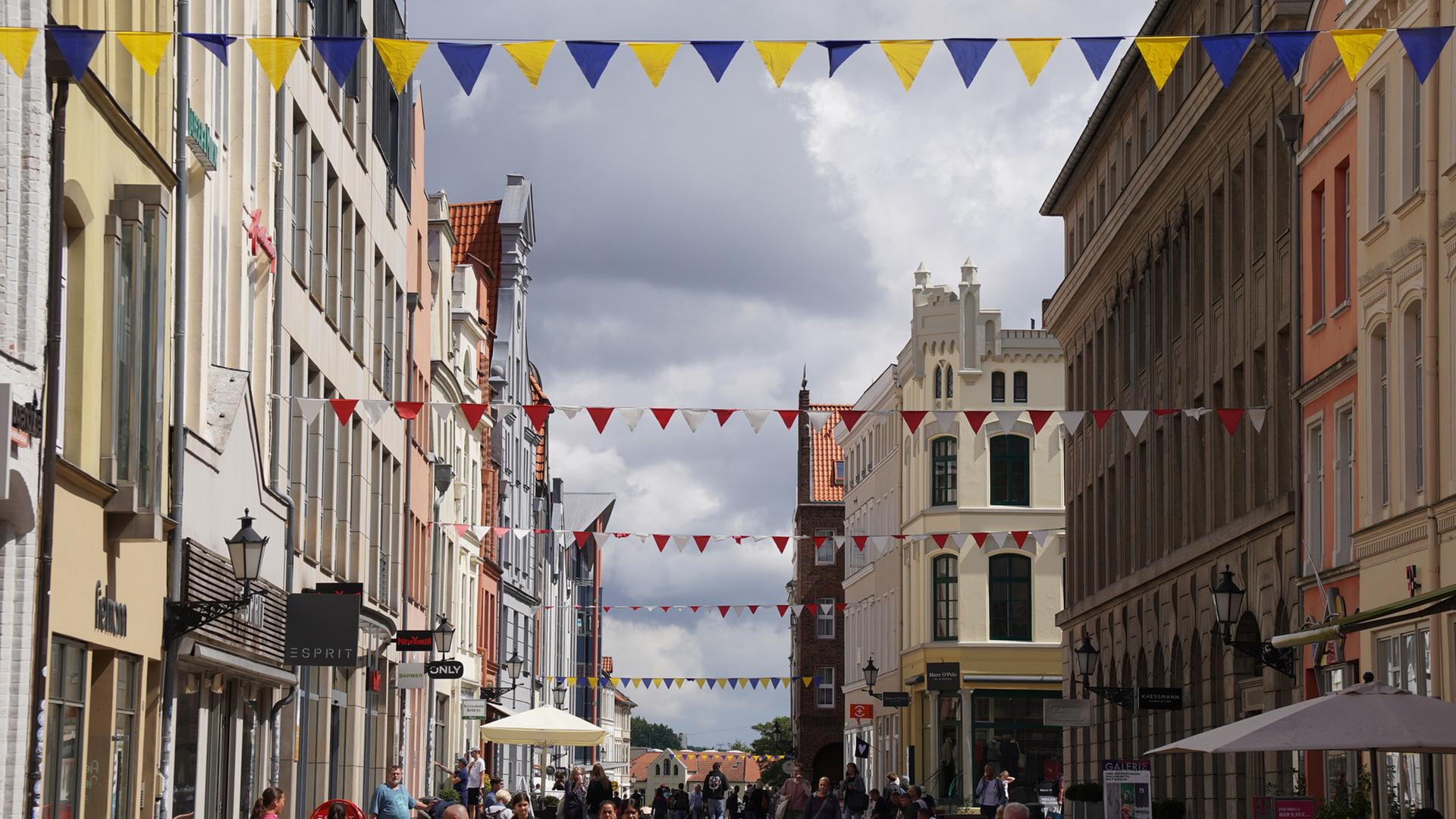 Studie: Wismarer sehen Tourismus in ihrer Stadt positiv