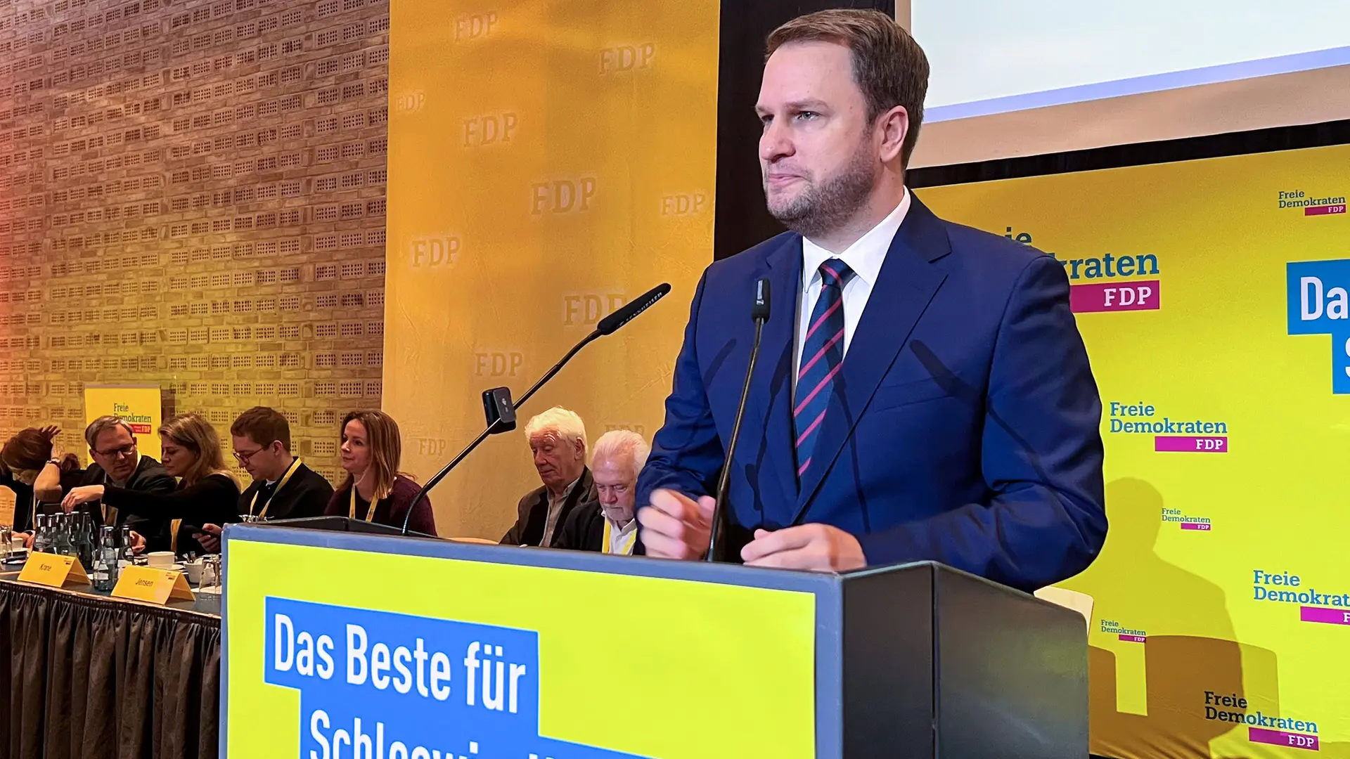 FDP-Chef Vogt: "Haushaltspolitik katastrophal"