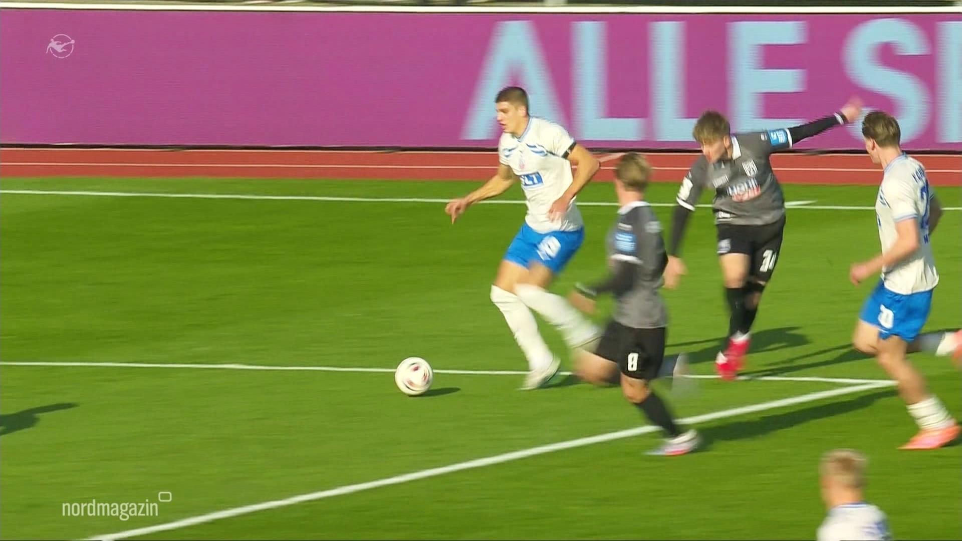 Hansa Rostock feiert Kantersieg in Ulm