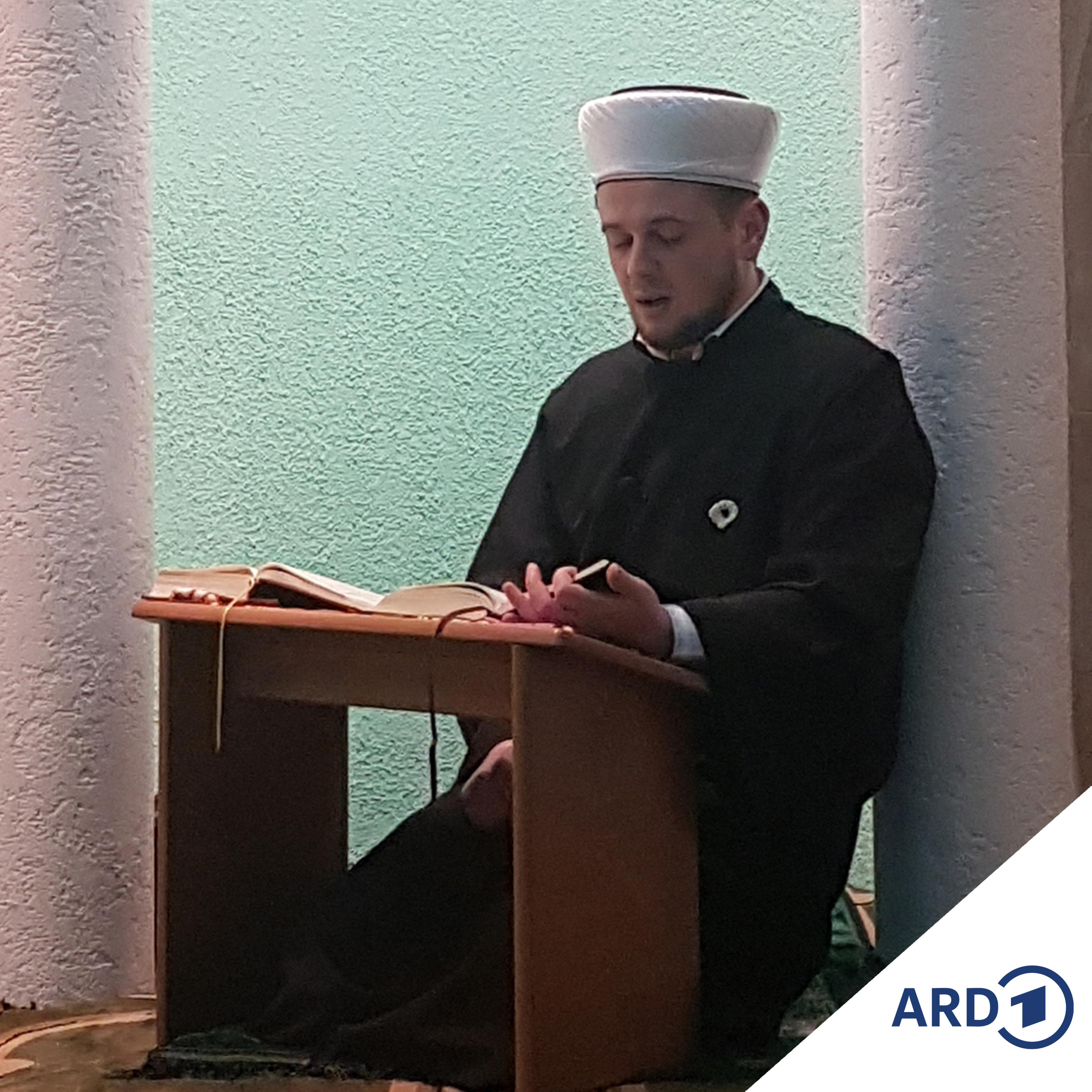 Zwischen Islamdebatte und Reformdruck - Imamausbildung in Deutschland episode artwork