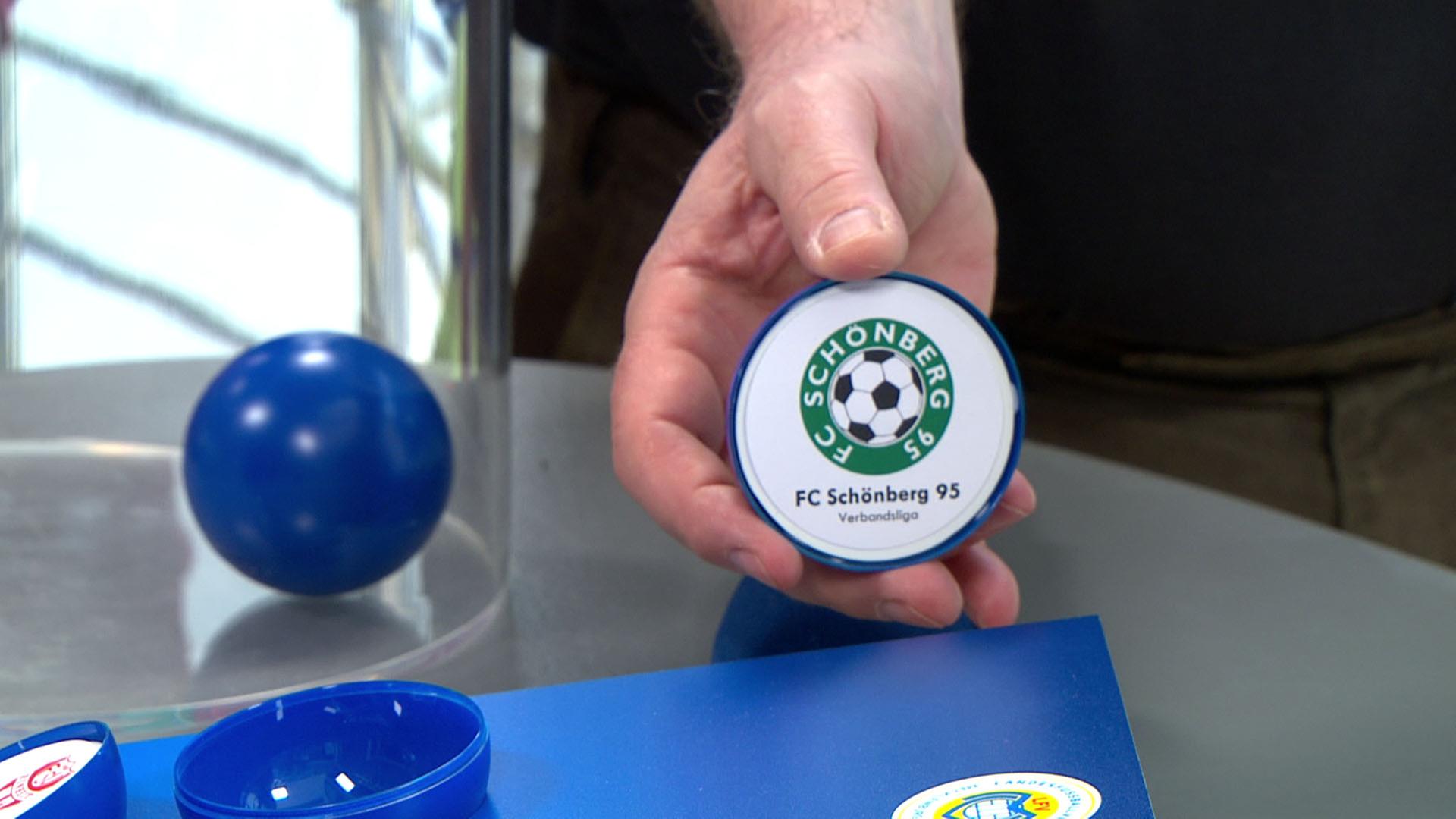 Fußball-Landespokal: Traktor Dargun empfängt Hansa Rostock