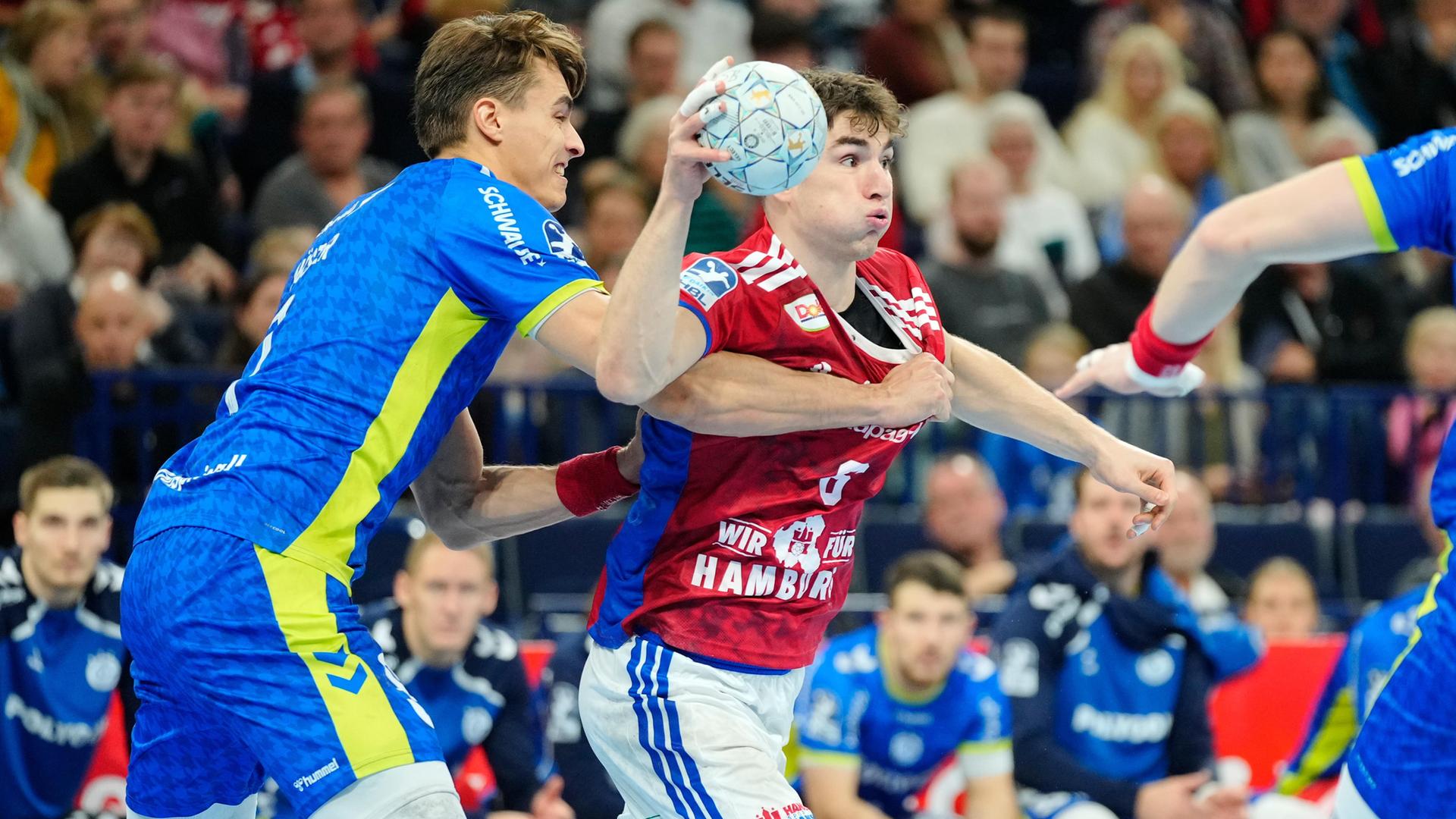 HSV-Handballer feiern Überraschungssieg gegen den VfL Gummersbach