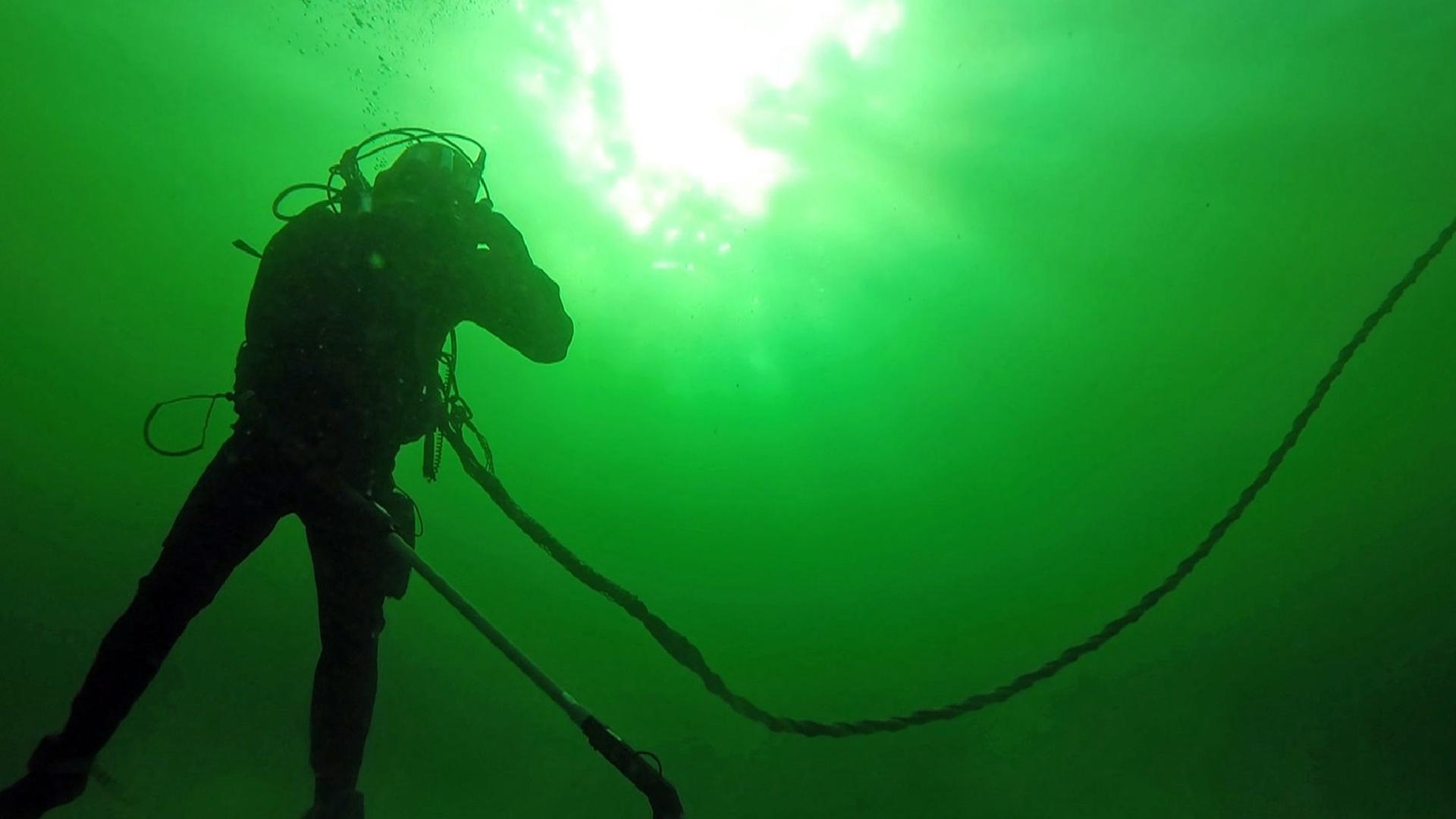 Pilotprojekt: Rostocker Taucher starten mit Bergung von Weltkriegsmunition