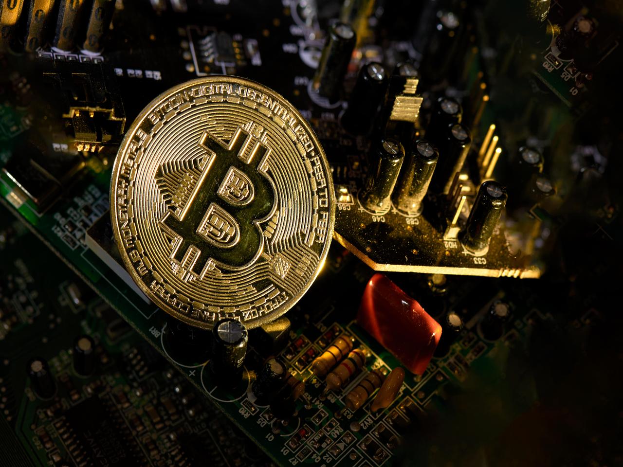 Betrug mit Kryptowährung: Senior verliert mehrere Tausend Euro | ndr.de