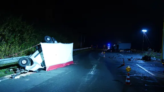 Es ist unklar, warum der 55-Jährige auf der falschen Straßenseite fuhr. | Daniel Friedrichs Unfall mit Geisterfahrer auf B76