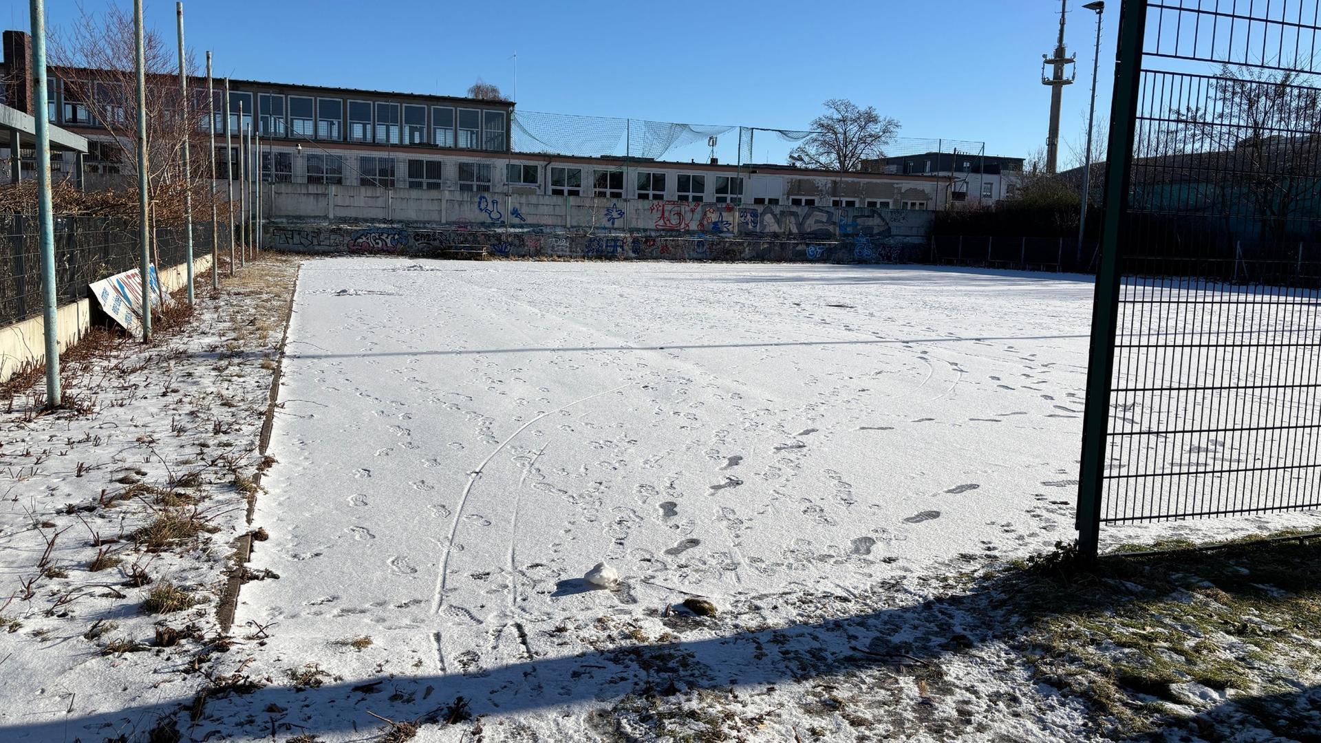 Sportplatz in der Feldstraße Greifswald | NDR