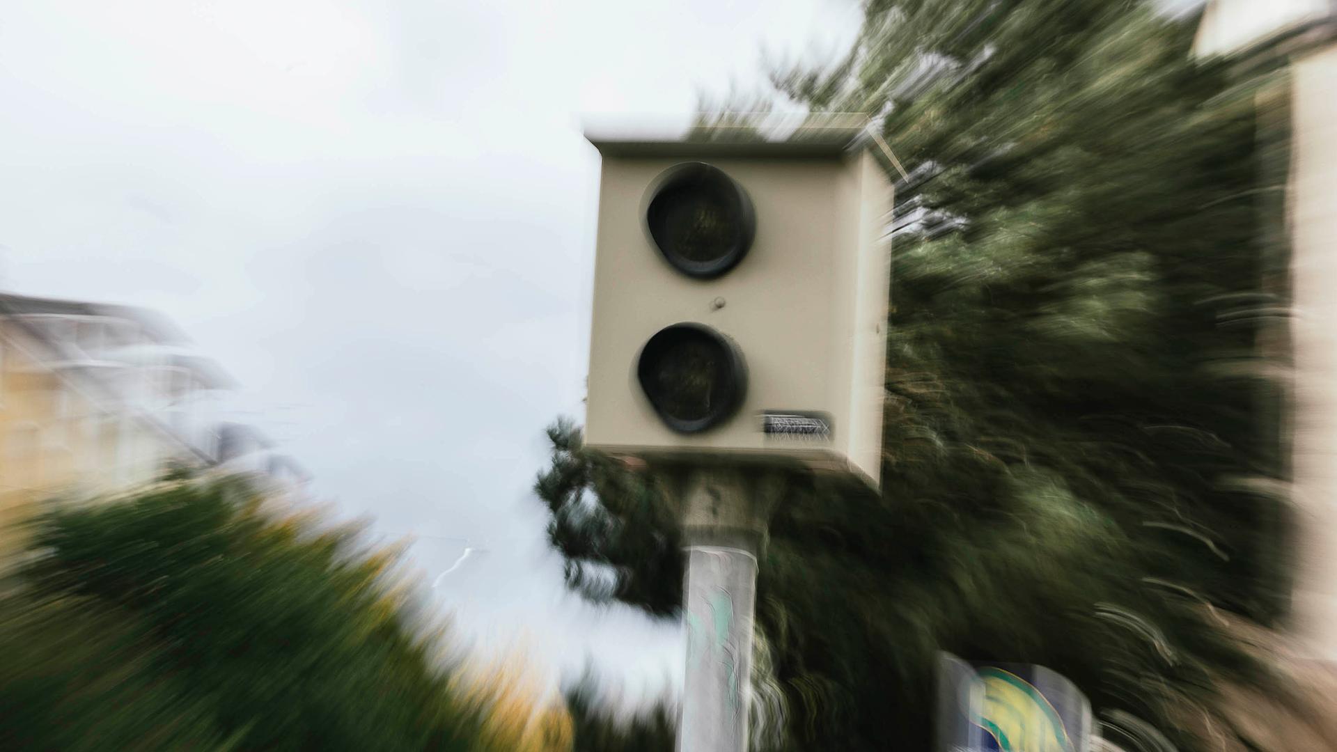 Bund gegen Verbot von Blitzerwarnapps