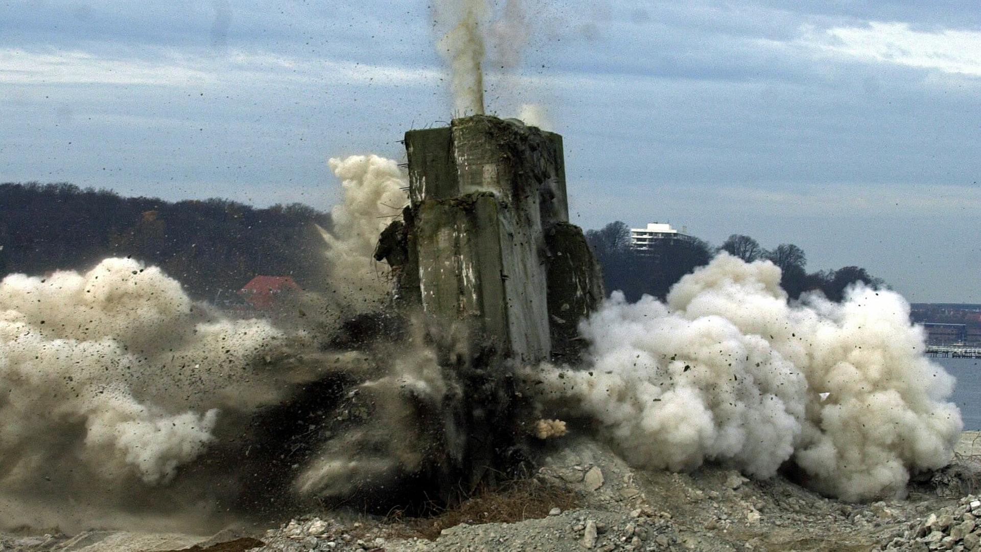 Das Ende des U-Boot-Bunkers "Kilian" in Kiel im Jahr 2000