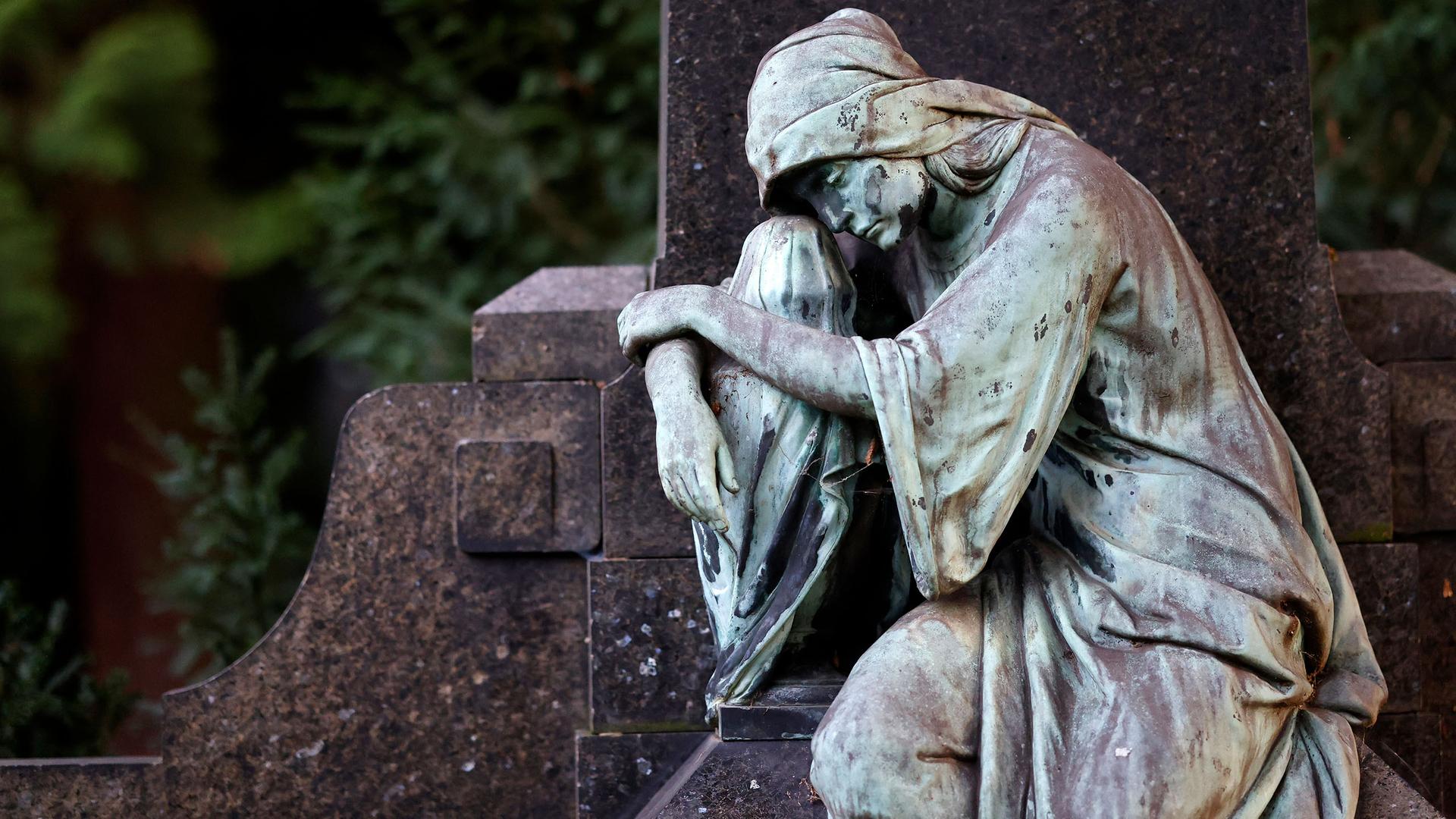 Trauer nach Suizid: Was Hinterbliebenen hilft