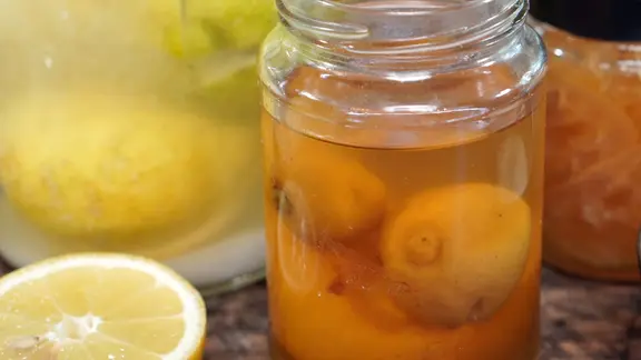 Omelett mit Pilzen und Rucola | ndr.de