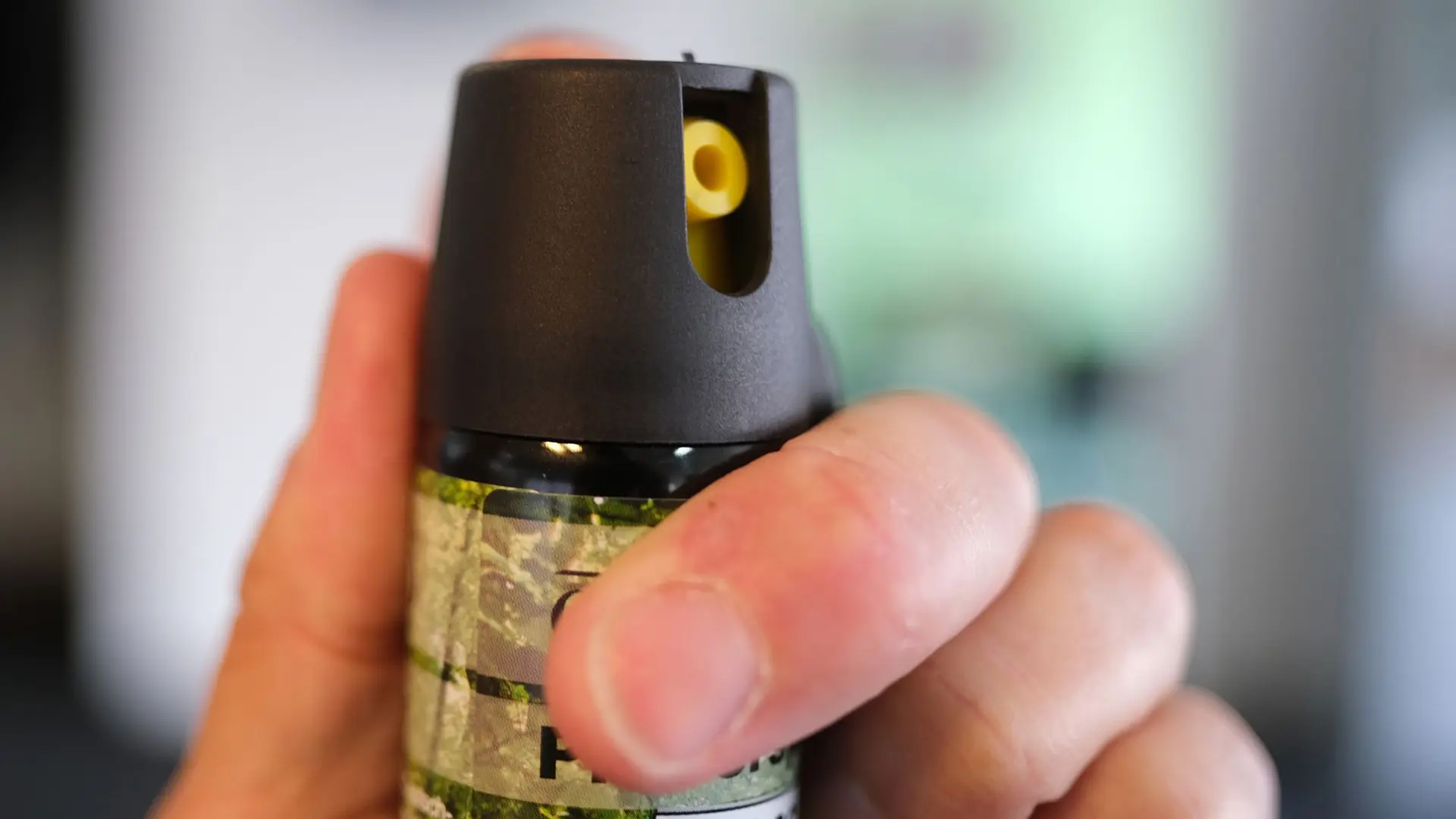 Pfefferspray an Lübecker Schule versprüht: Mehrere Verletzte