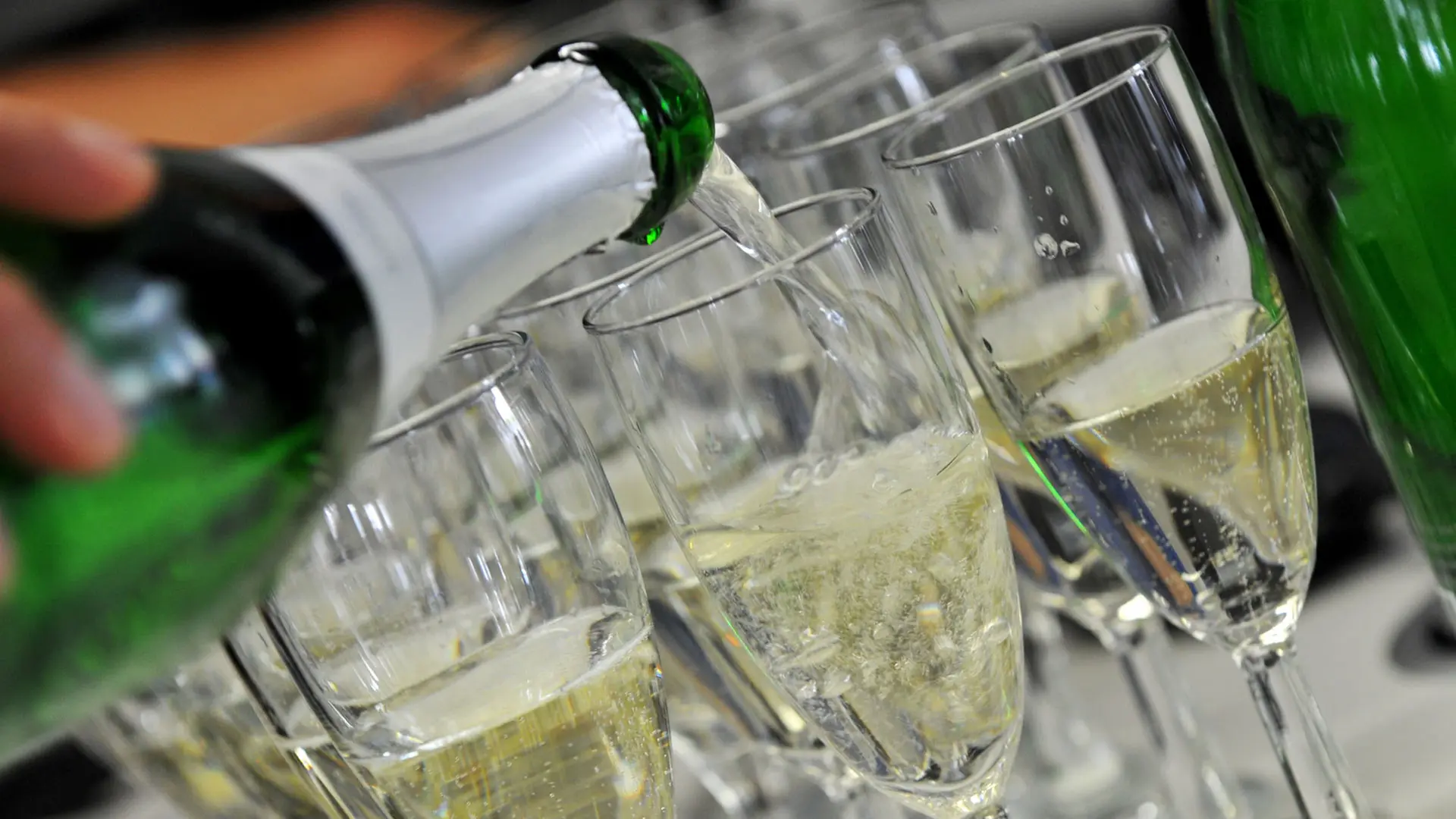 Ab Wann Darf Man Alkoholfreien Sekt Kaufen